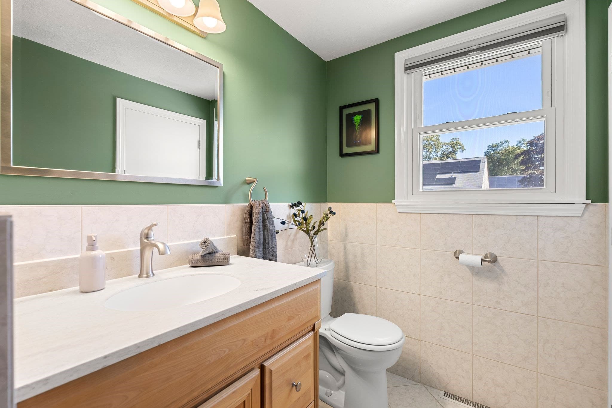 Single Family Residence at 20 Humboldt Ave, Burlington MA 01803, Burlington, photo 20 of 42
