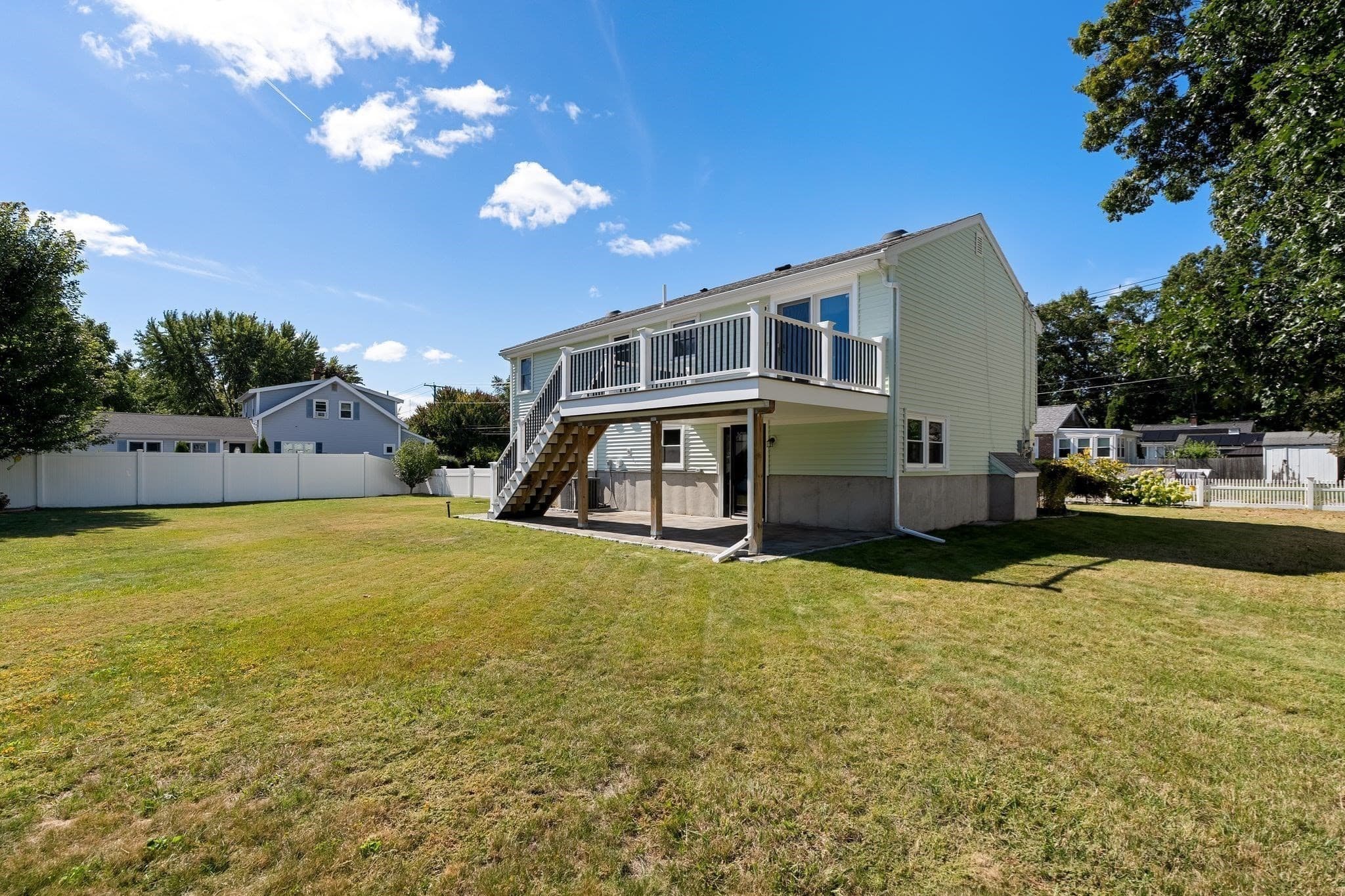 Single Family Residence at 20 Humboldt Ave, Burlington MA 01803, Burlington, photo 38 of 42