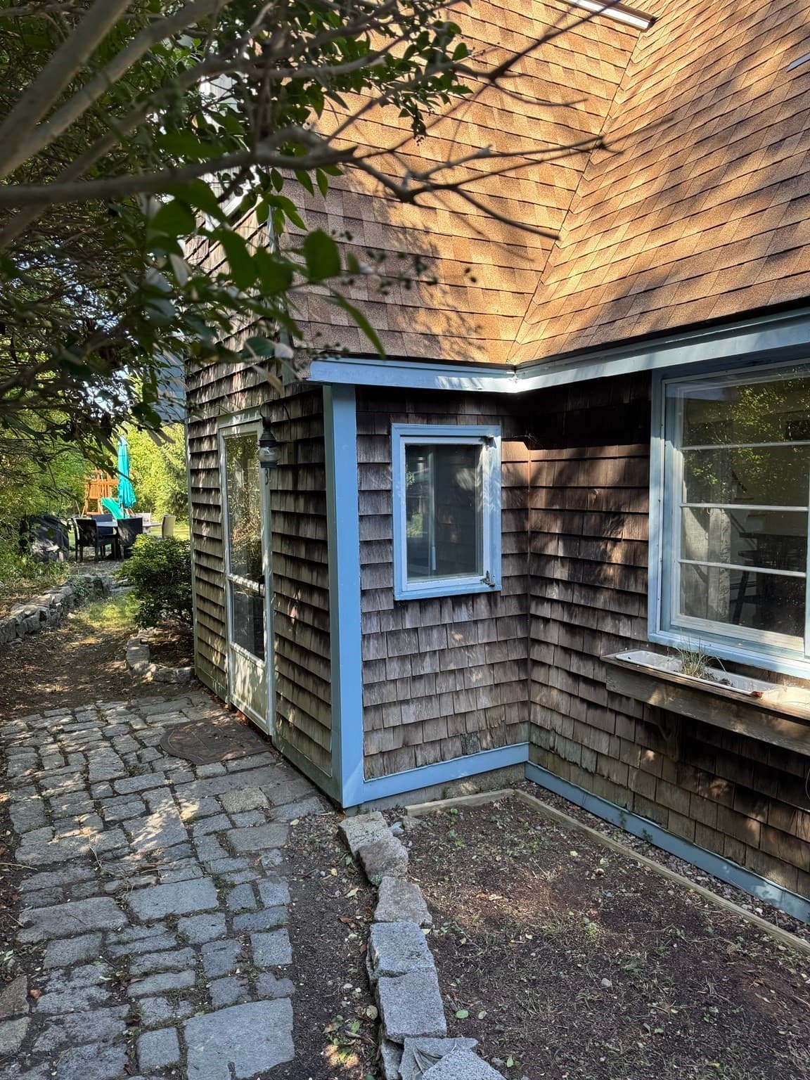 Single Family Residence at 3 Rockwood Ln, Gloucester MA 01930, Gloucester, photo 2 of 42