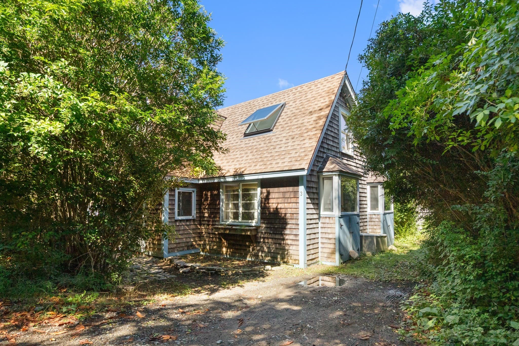 Single Family Residence at 3 Rockwood Ln, Gloucester MA 01930, Gloucester, photo 6 of 42