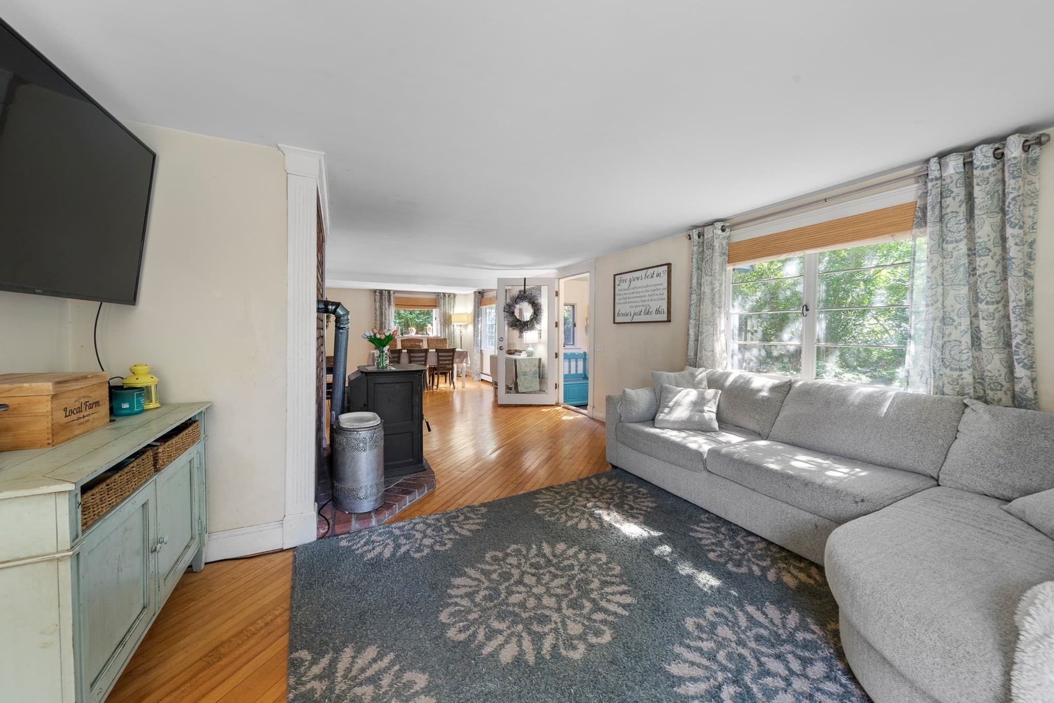 Single Family Residence at 3 Rockwood Ln, Gloucester MA 01930, Gloucester, photo 14 of 42