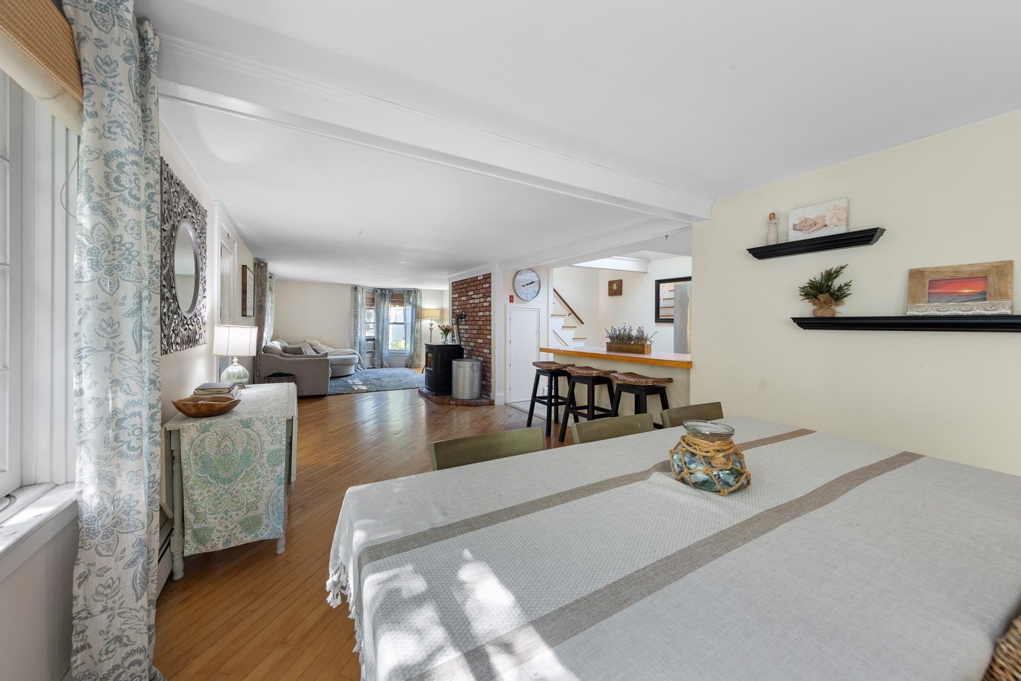 Single Family Residence at 3 Rockwood Ln, Gloucester MA 01930, Gloucester, photo 19 of 42