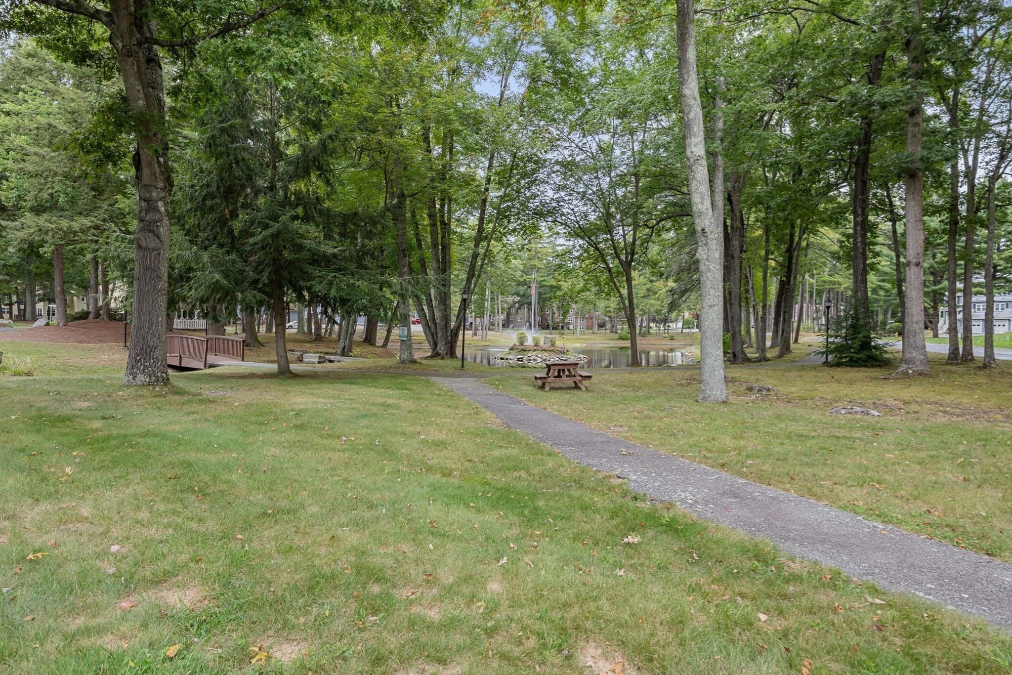 Condominium at 171 Heritage Dr # 171, Northbridge MA 01588, Northbridge, photo 23 of 33