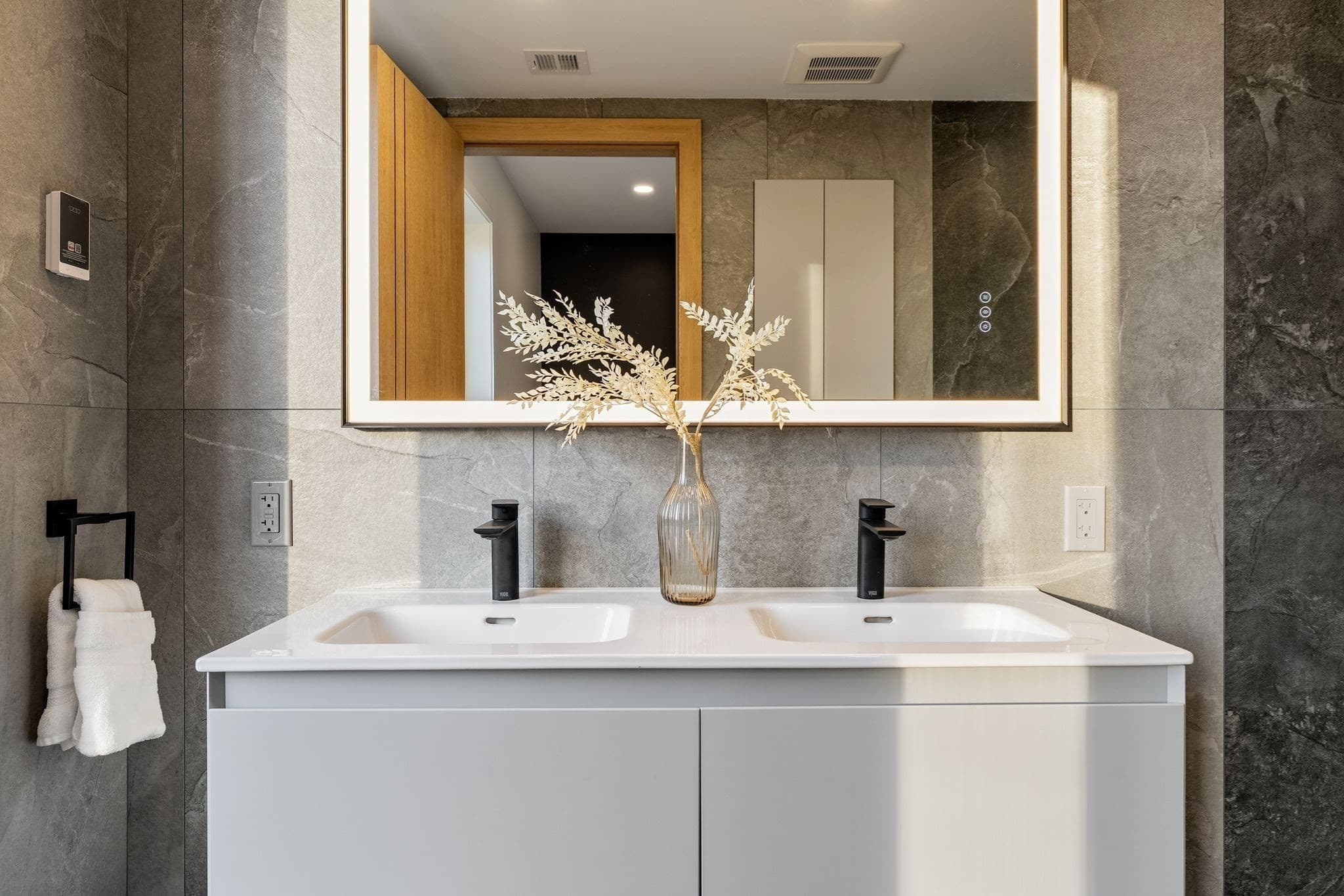 Condominium at 388 Washington Street # 402, Quincy MA 02169, Quincy, photo 17 of 22