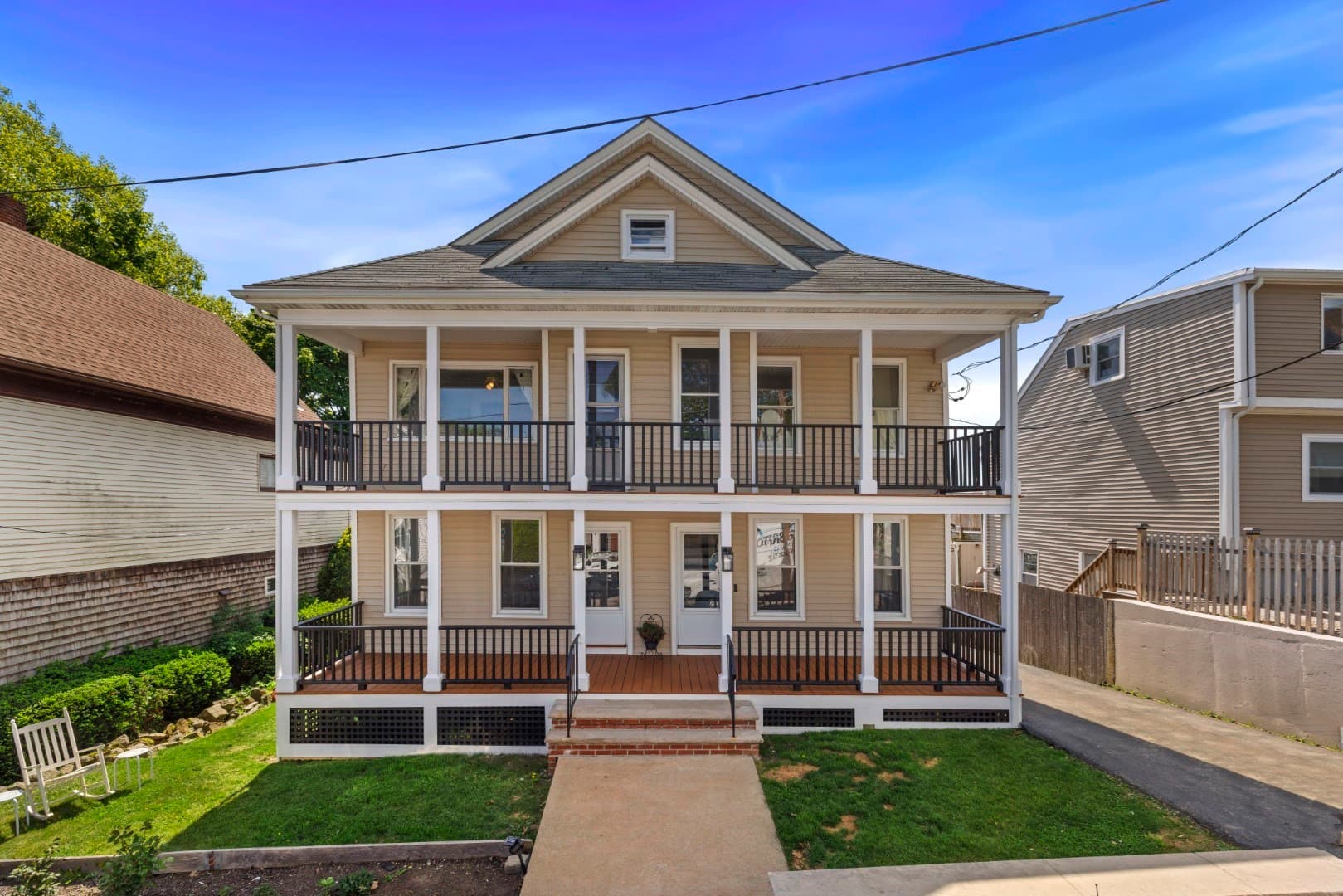 Multi Family at 6 Mystic Ave, Gloucester MA 01930, Gloucester, photo 4 of 35