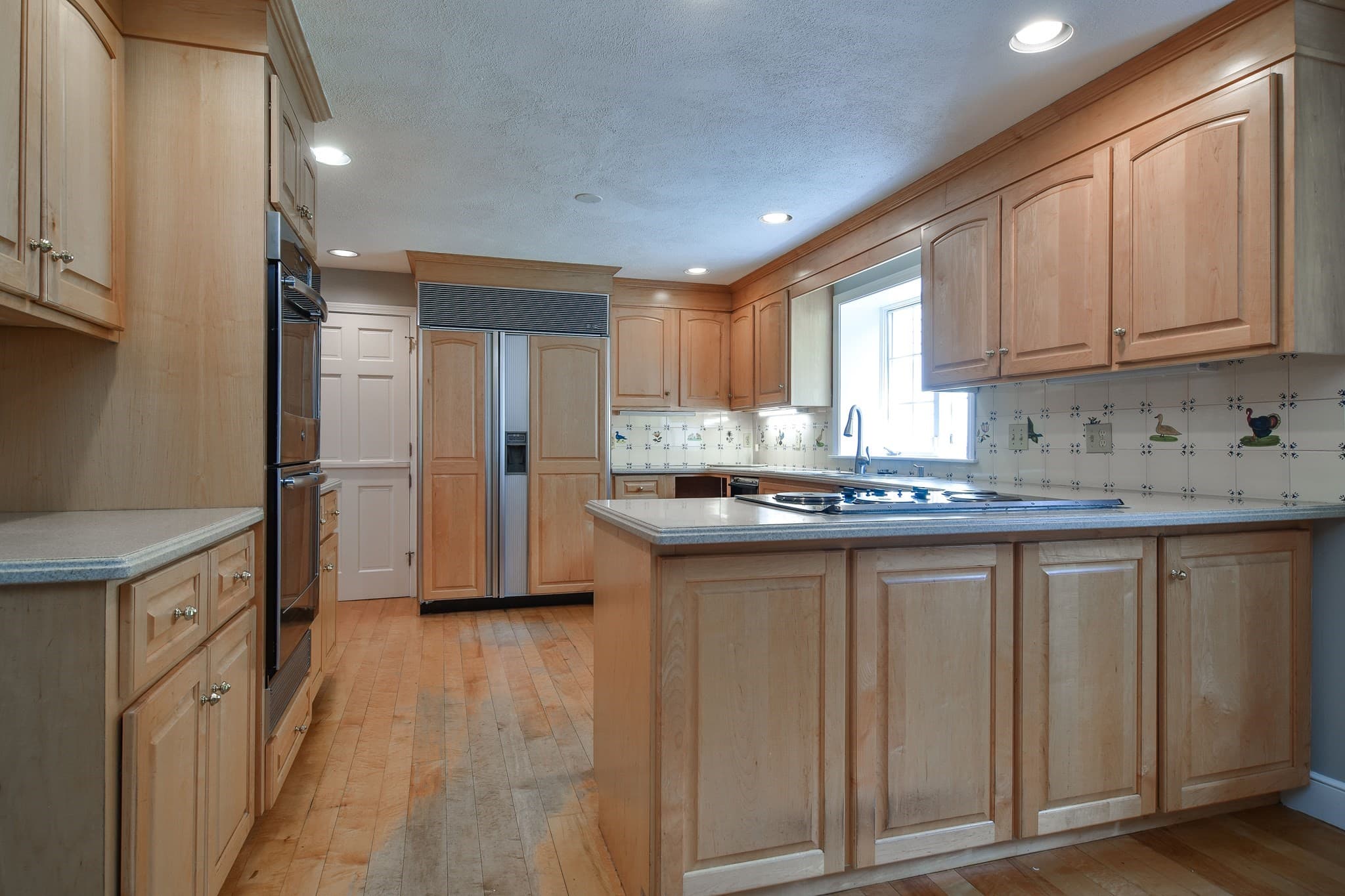 Single Family Residence at 46 Donnelly Dr, Dover MA 02030, Dover, photo 6 of 39