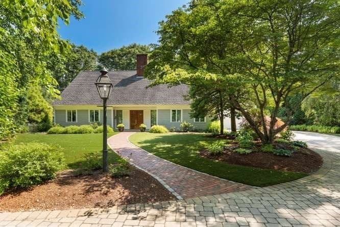 125 Bristers Hill, Concord MA 01742