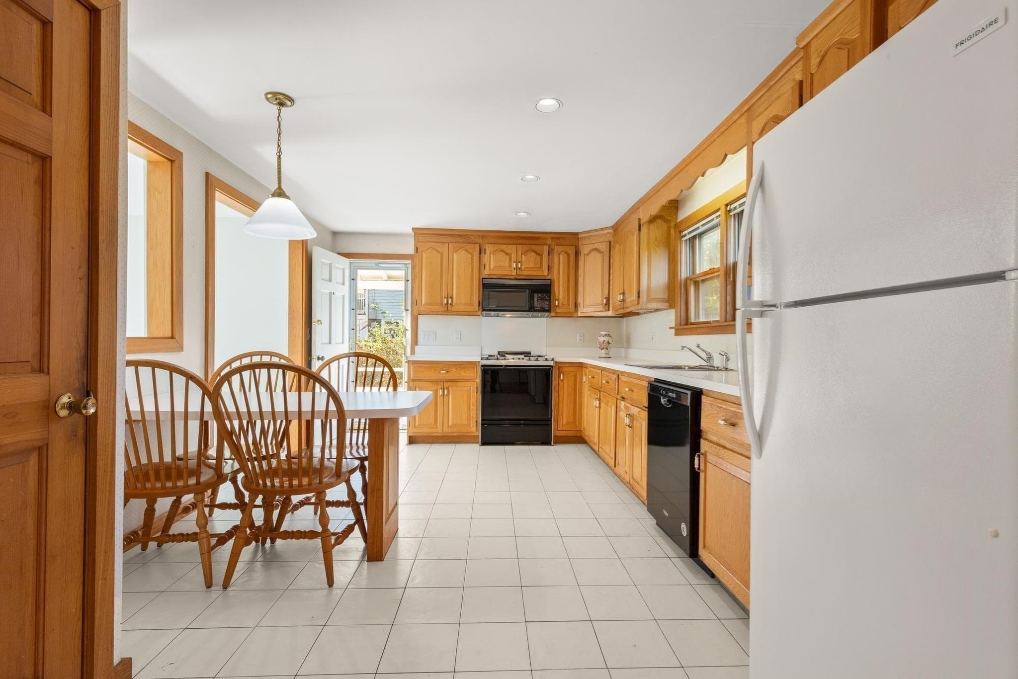 Single Family Residence at 16 Suffolk Street, Medford MA 02155, Medford, photo 13 of 34