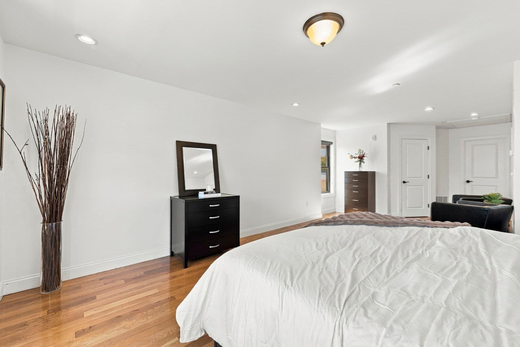 Condominium at 160 Green Street # 1, Melrose MA 02176, Melrose, photo 10 of 20