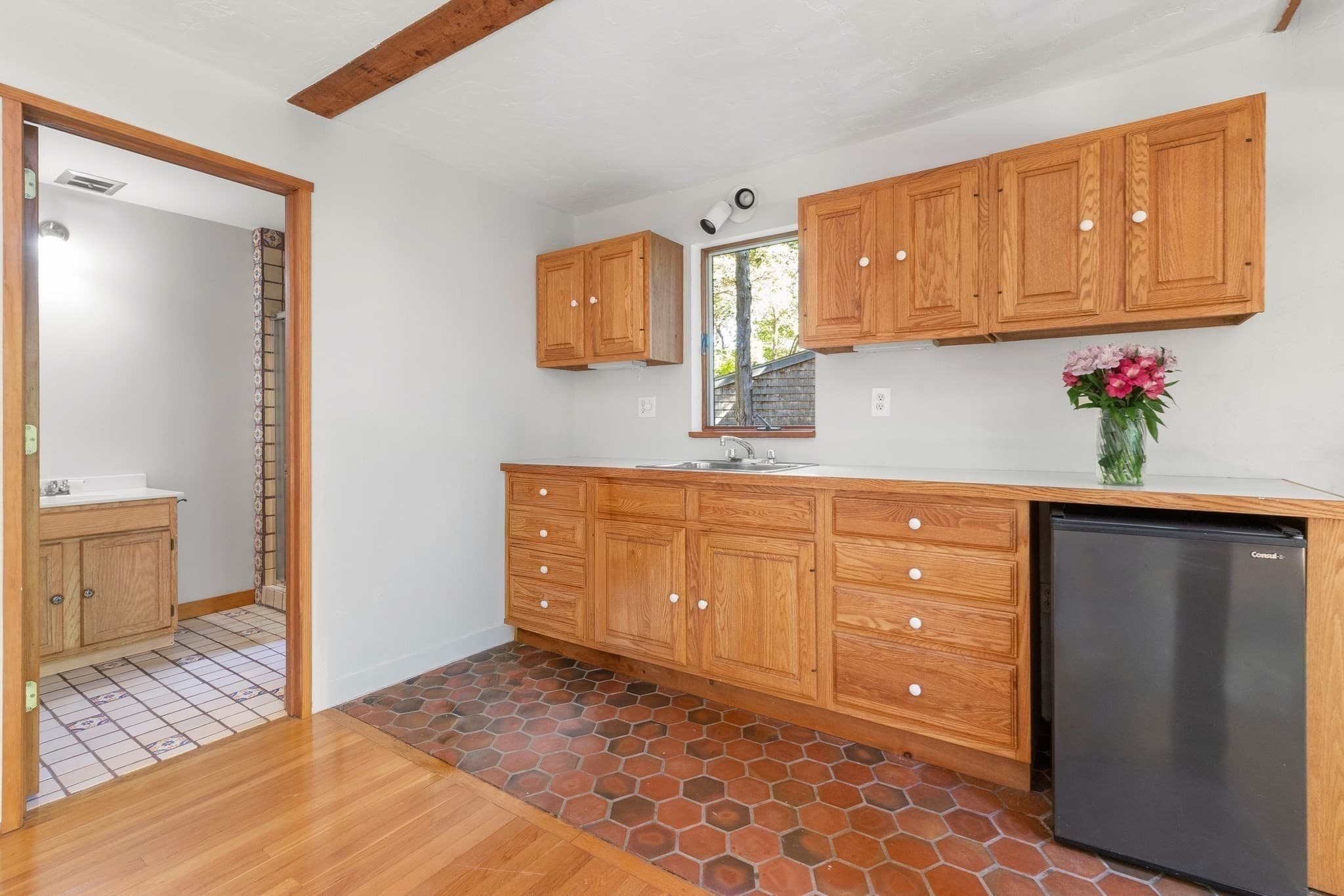Single Family Residence at 48 East Street, Georgetown MA 01983, Georgetown, photo 10 of 42