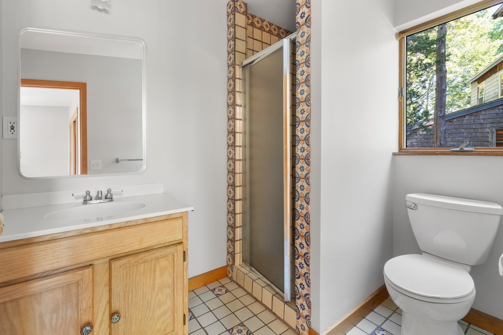 Single Family Residence at 48 East Street, Georgetown MA 01983, Georgetown, photo 11 of 42