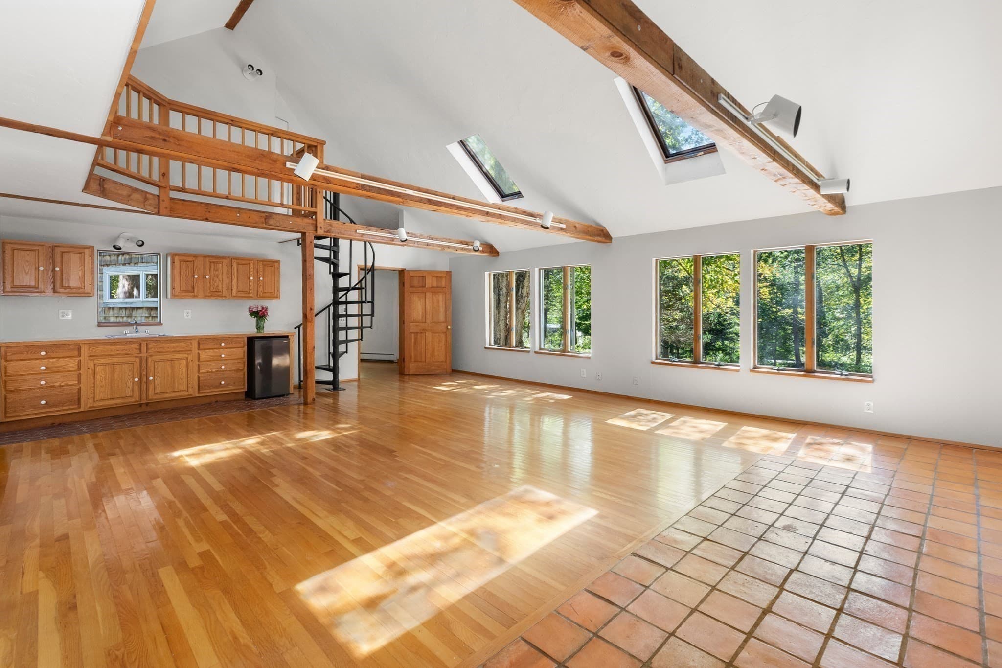 Single Family Residence at 48 East Street, Georgetown MA 01983, Georgetown, photo 8 of 42