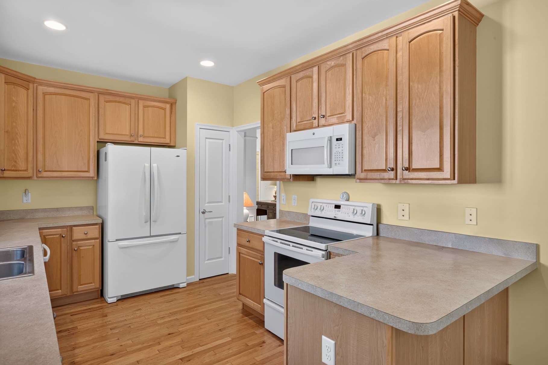 Single Family Residence at 12 Maplewood, Plymouth MA 02360, Plymouth, photo 14 of 33