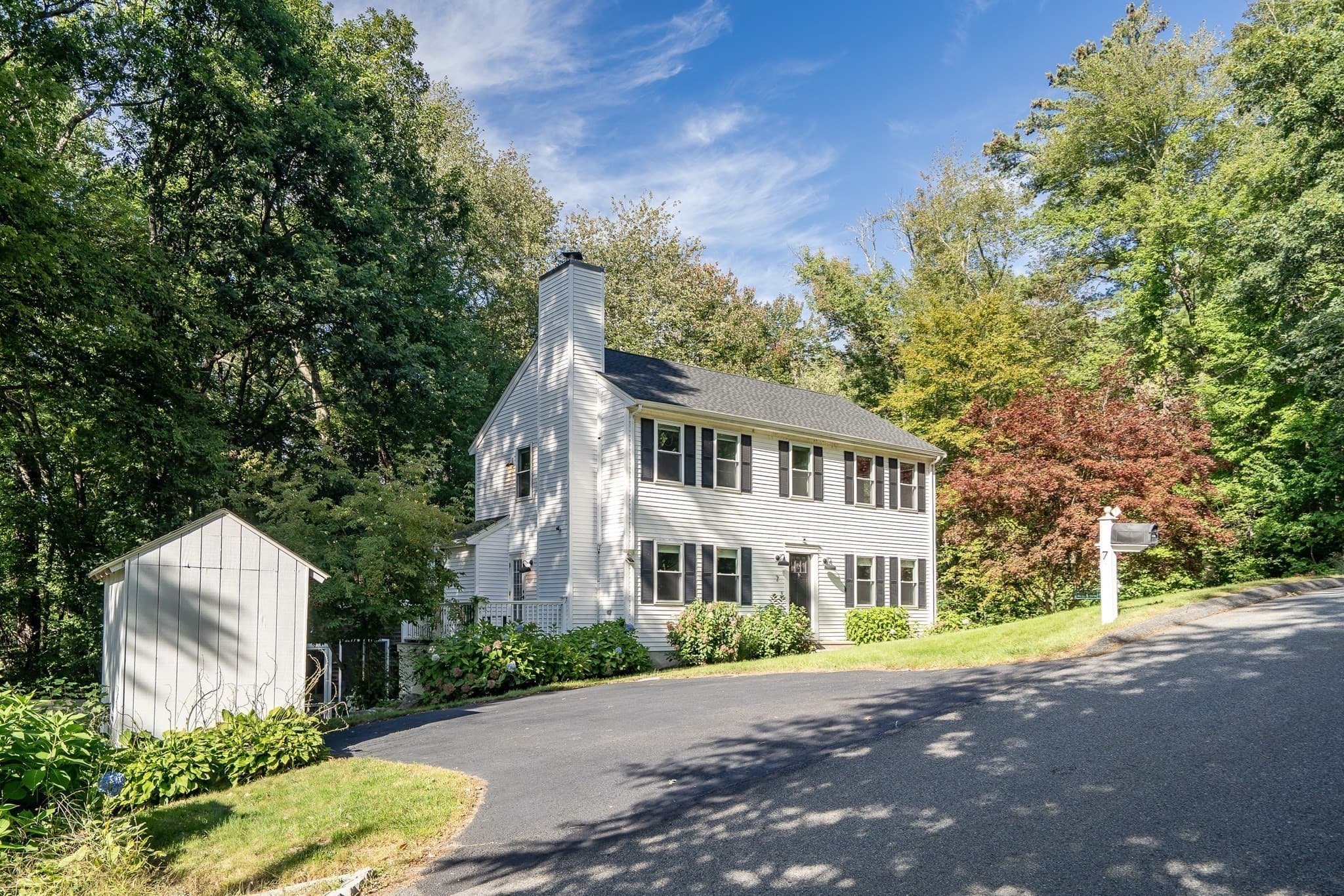 Single Family Residence at 7 Duffield Rd, Hopkinton MA 01748, Hopkinton, photo 2 of 40