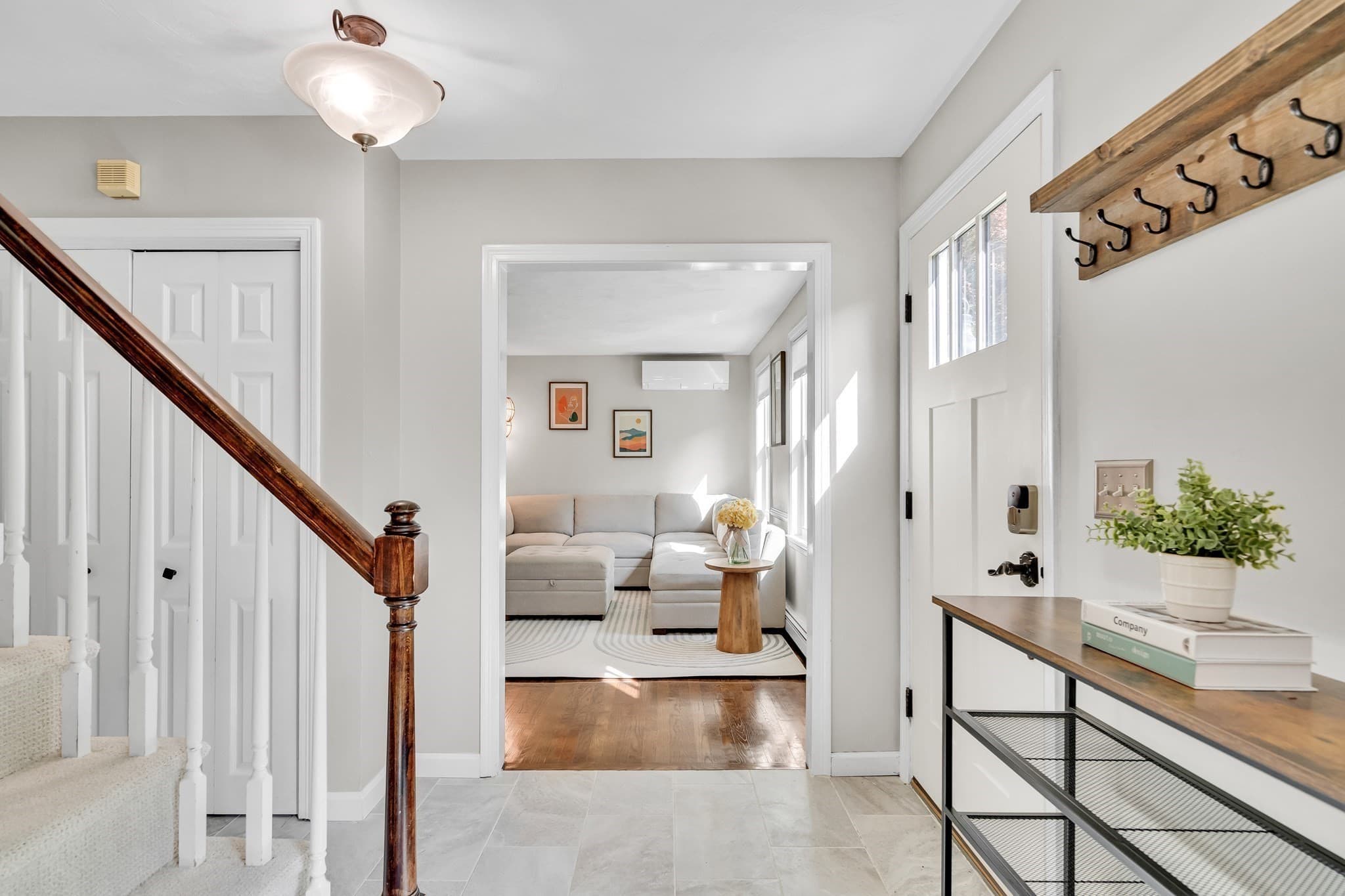 Single Family Residence at 7 Duffield Rd, Hopkinton MA 01748, Hopkinton, photo 6 of 40