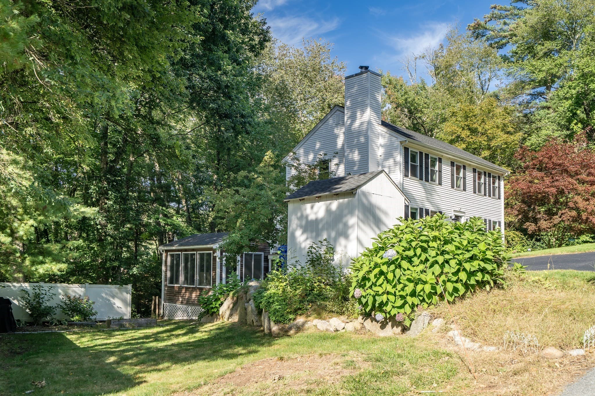 Single Family Residence at 7 Duffield Rd, Hopkinton MA 01748, Hopkinton, photo 3 of 40