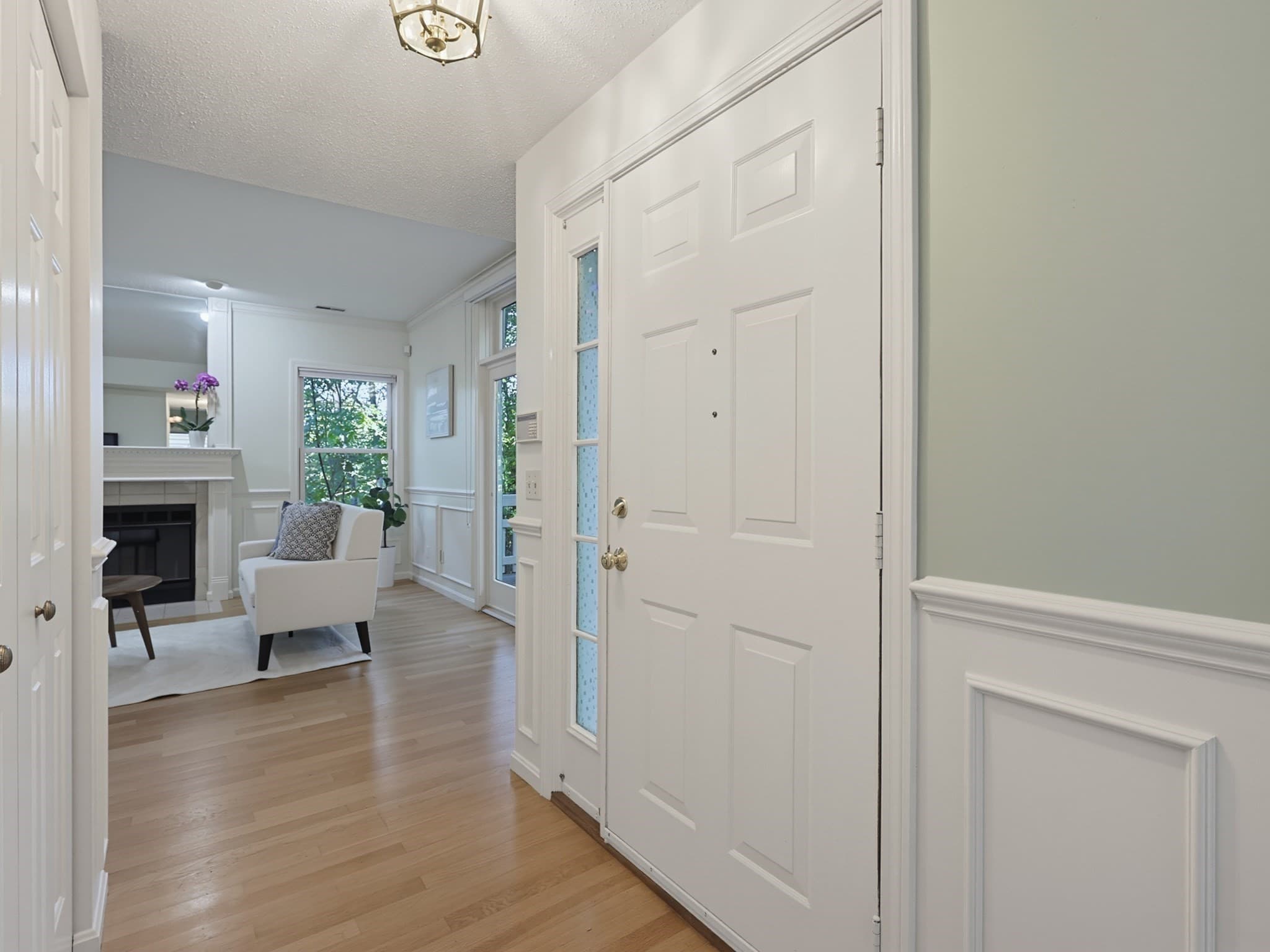Condominium at 85 Hammond Pl # 85, Woburn MA 01801, Woburn, photo 5 of 35