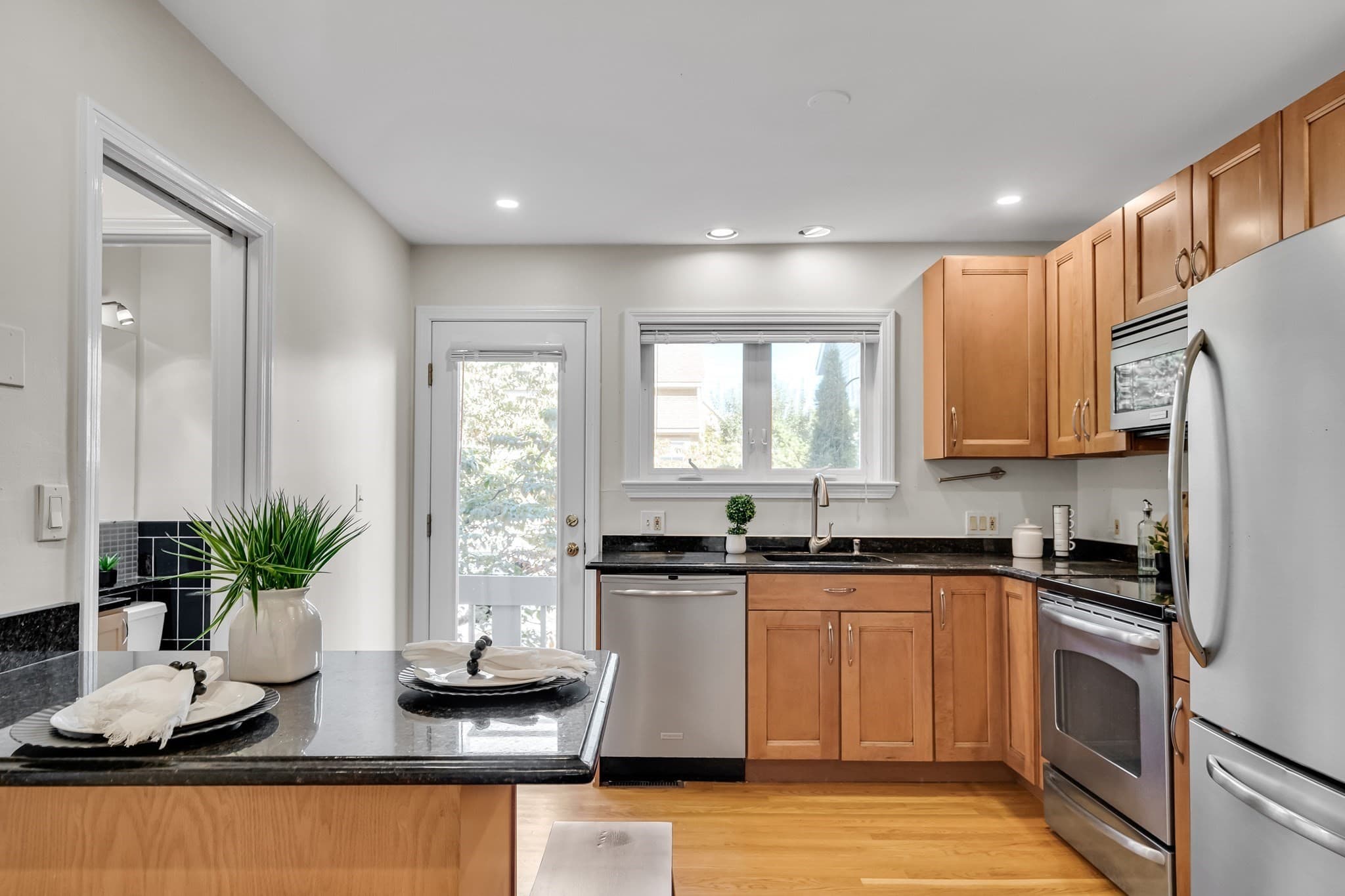 Condominium at 27 Lopez St # 2, Cambridge MA 02139, Cambridge, photo 14 of 41
