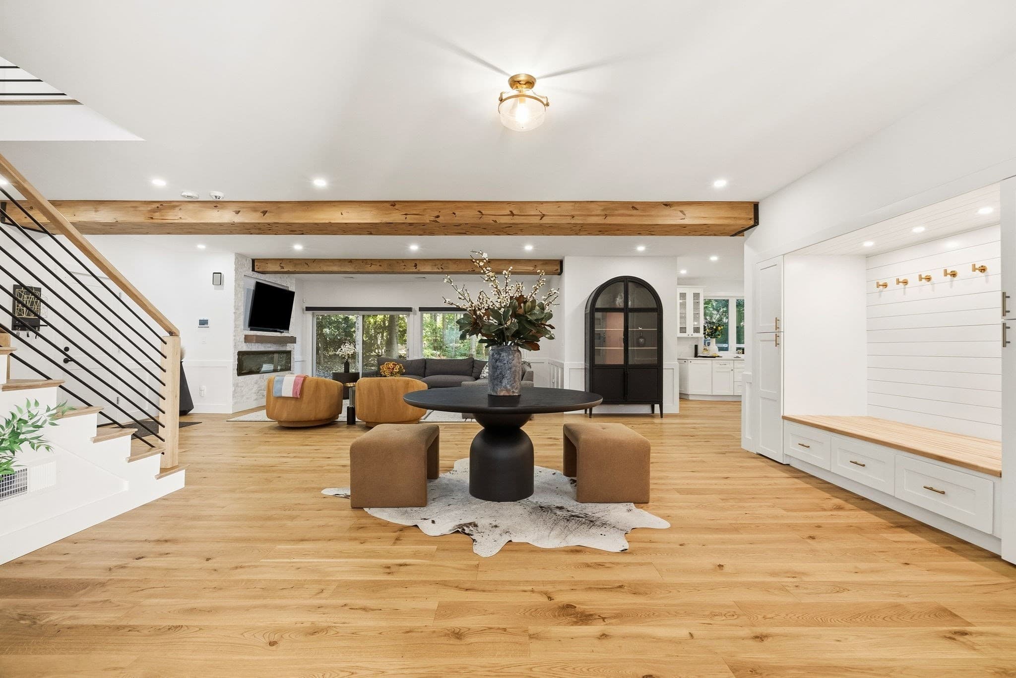 Single Family Residence at 25 Meadowbrook Road, Dover MA 02030, Dover, photo 2 of 30