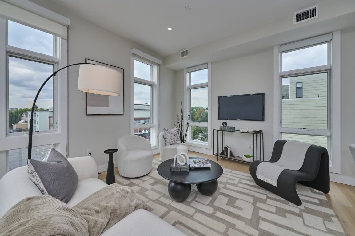 Condominium at 471 Somerville Ave # 3, Somerville MA 02143, Somerville, photo 5 of 32