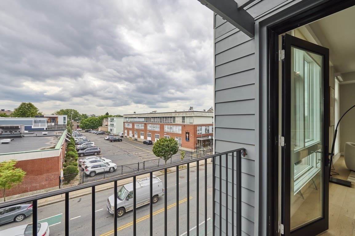 Condominium at 471 Somerville Ave # 3, Somerville MA 02143, Somerville, photo 14 of 32