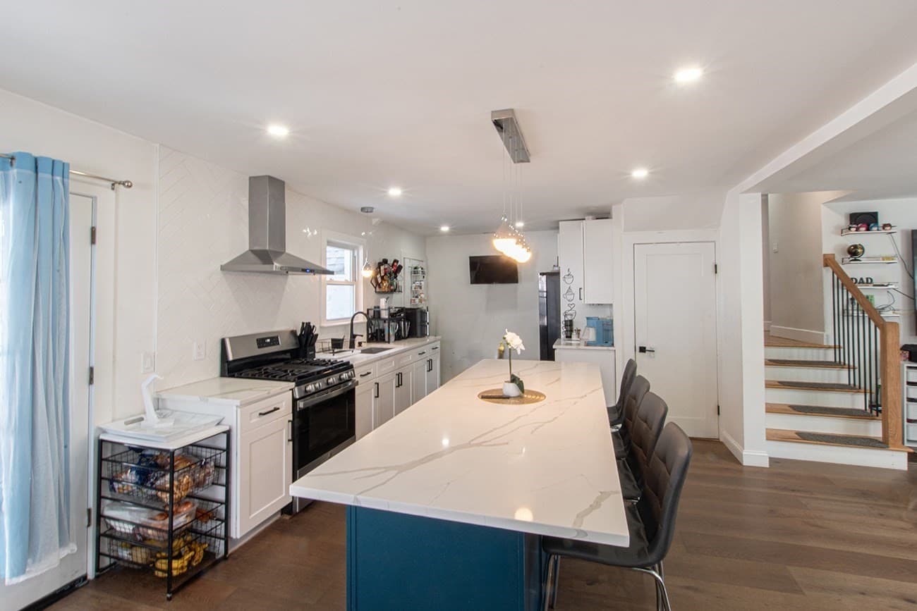 Single Family Residence at 16 Thayer Street, Worcester MA 01603, Worcester, photo 3 of 39