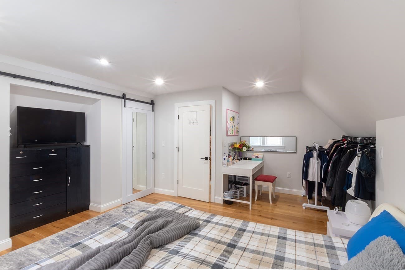 Single Family Residence at 16 Thayer Street, Worcester MA 01603, Worcester, photo 18 of 39