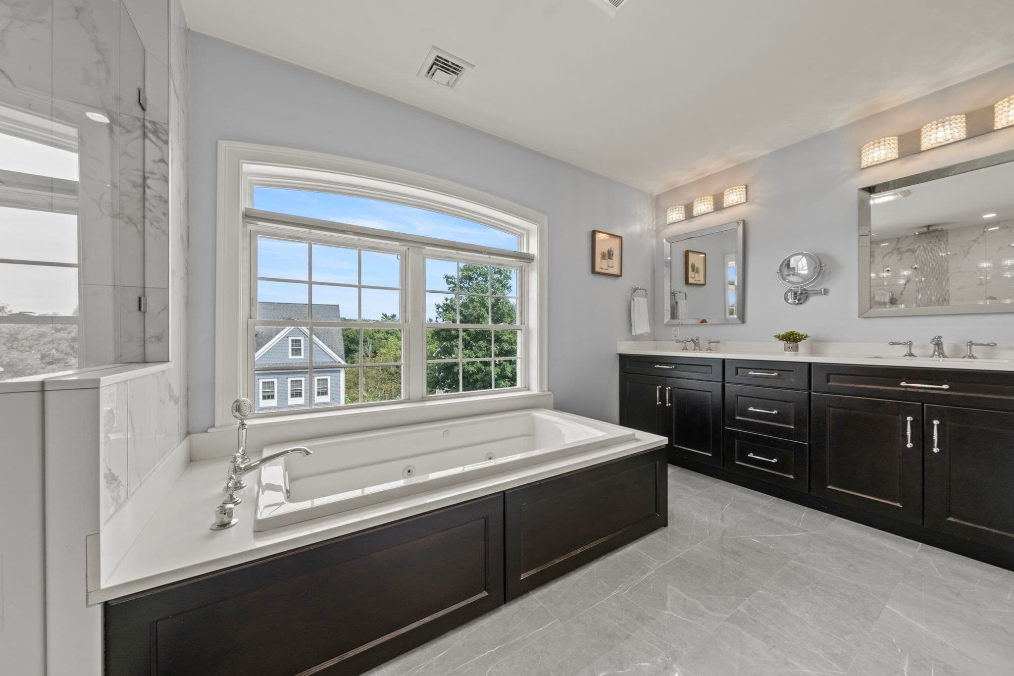 Single Family Residence at 2 Oneil Way, Saugus MA 01906, Saugus, photo 13 of 41