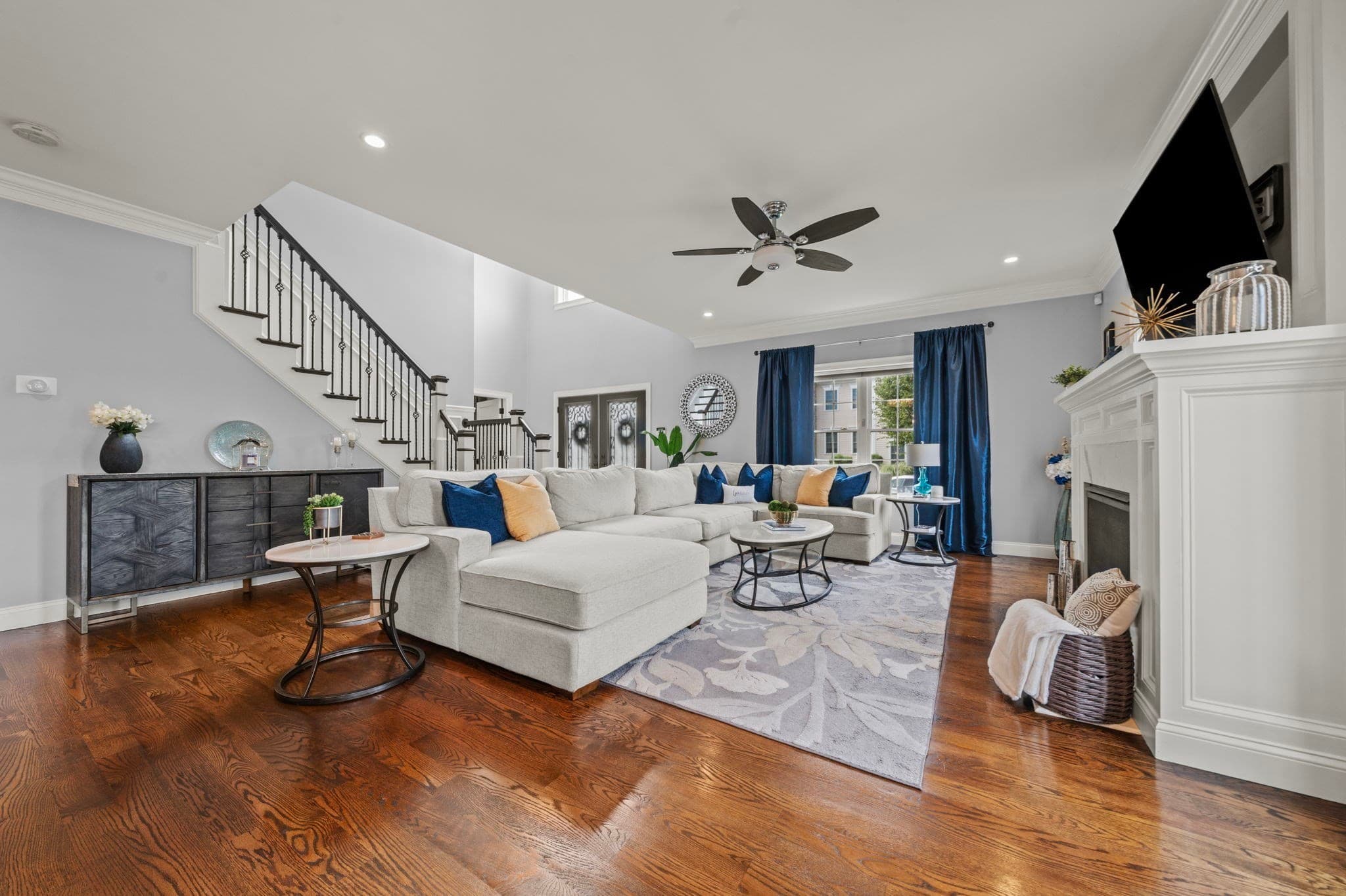 Single Family Residence at 2 Oneil Way, Saugus MA 01906, Saugus, photo 9 of 41