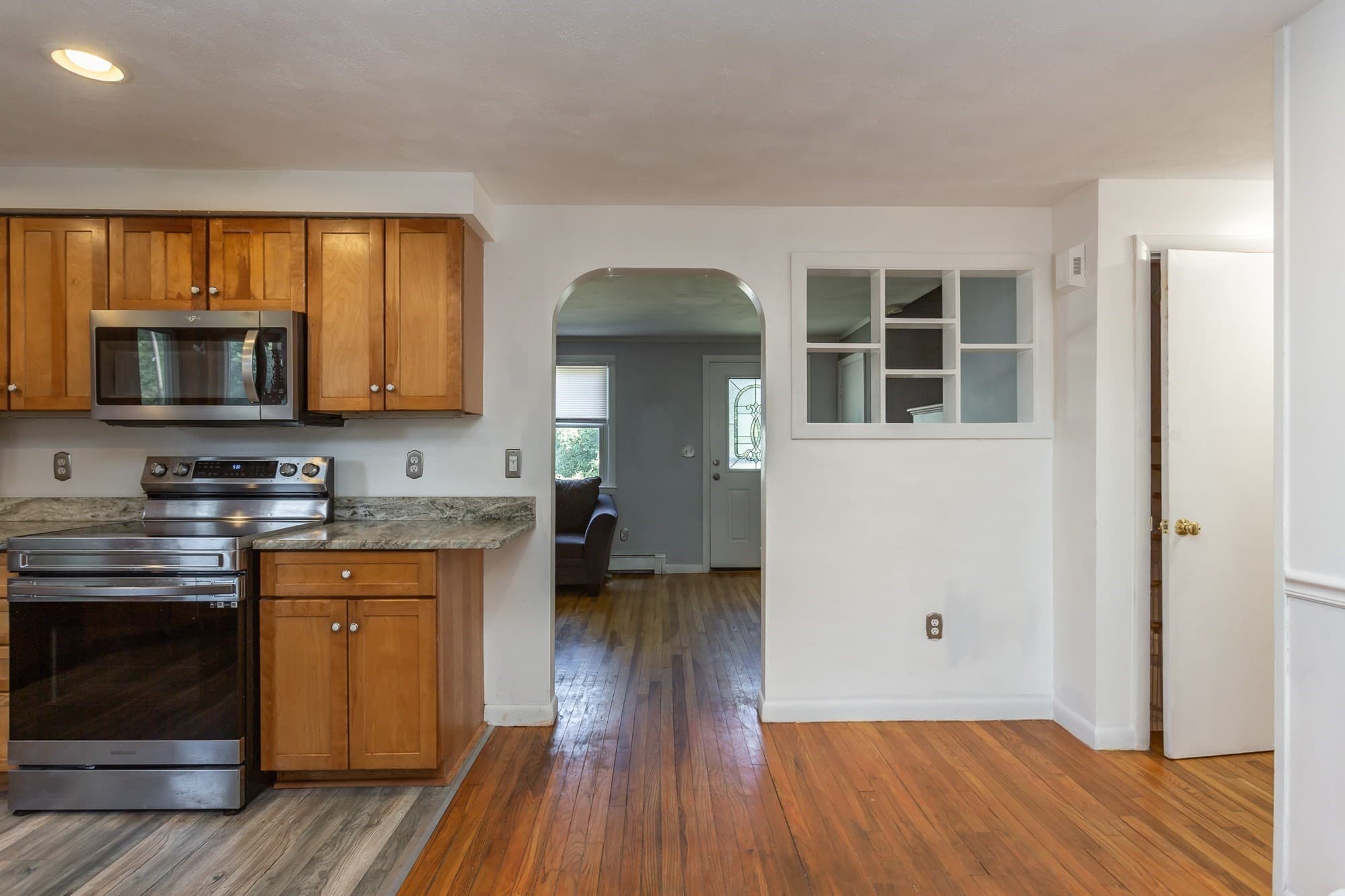 Single Family Residence at 359 Pike Ave, Attleboro MA 02703, Attleboro, photo 12 of 34