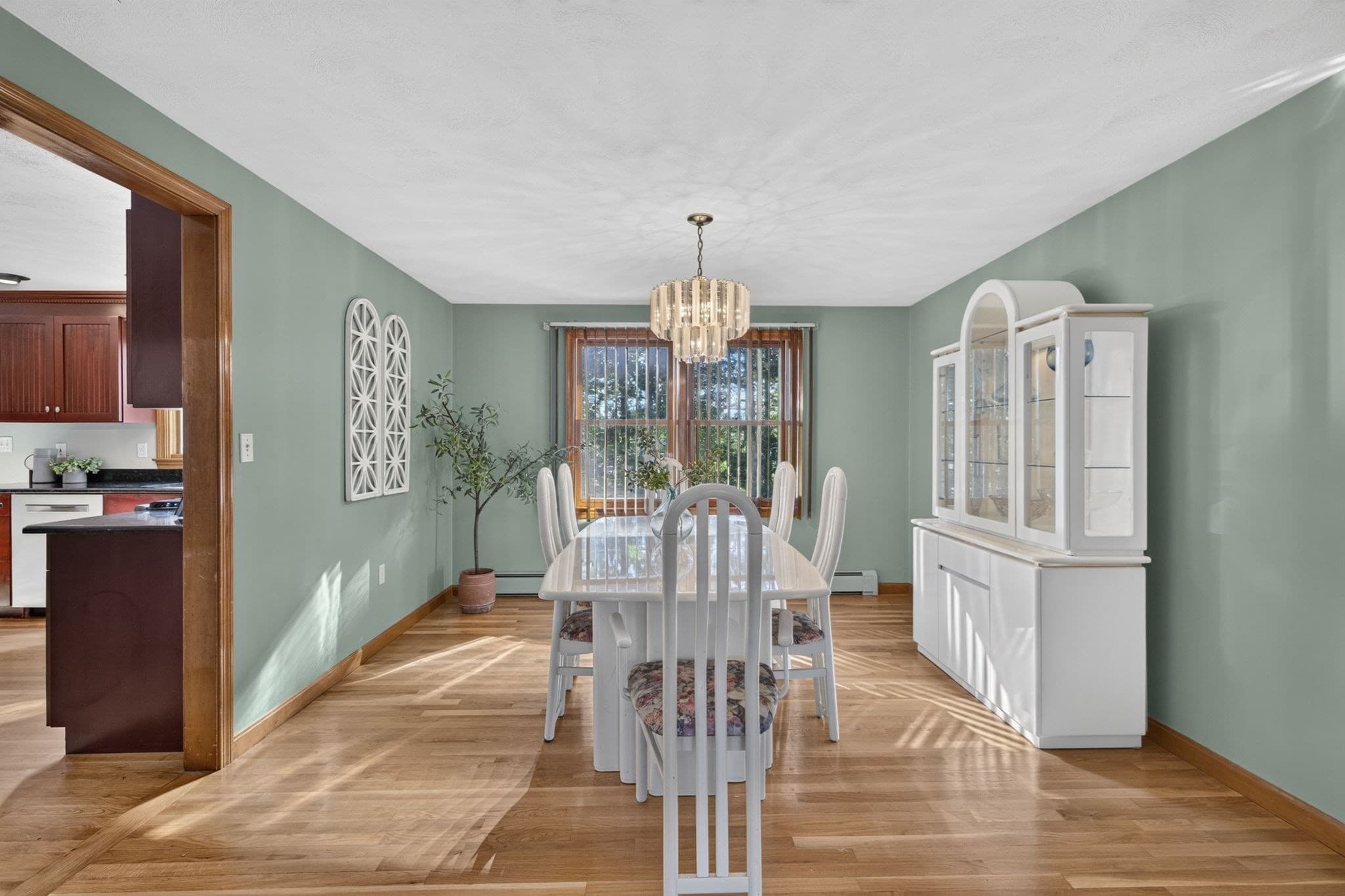 Single Family Residence at 19 Kristyn Ln, North Reading MA 01864, North Reading, photo 9 of 19