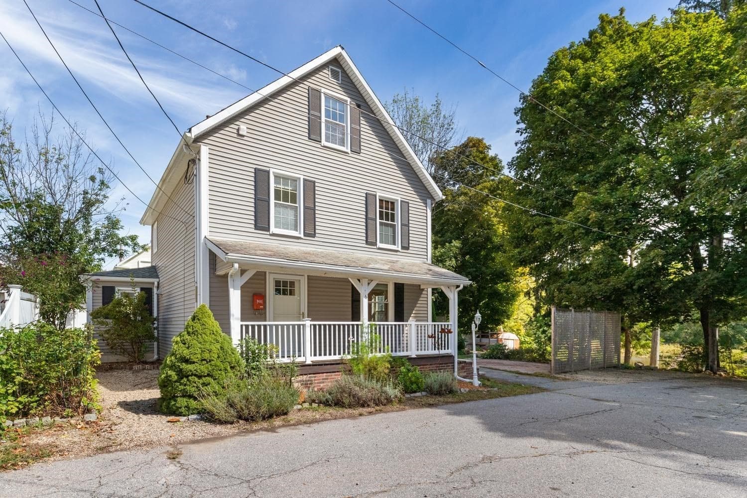 6 6th Street, Ipswich MA 01938