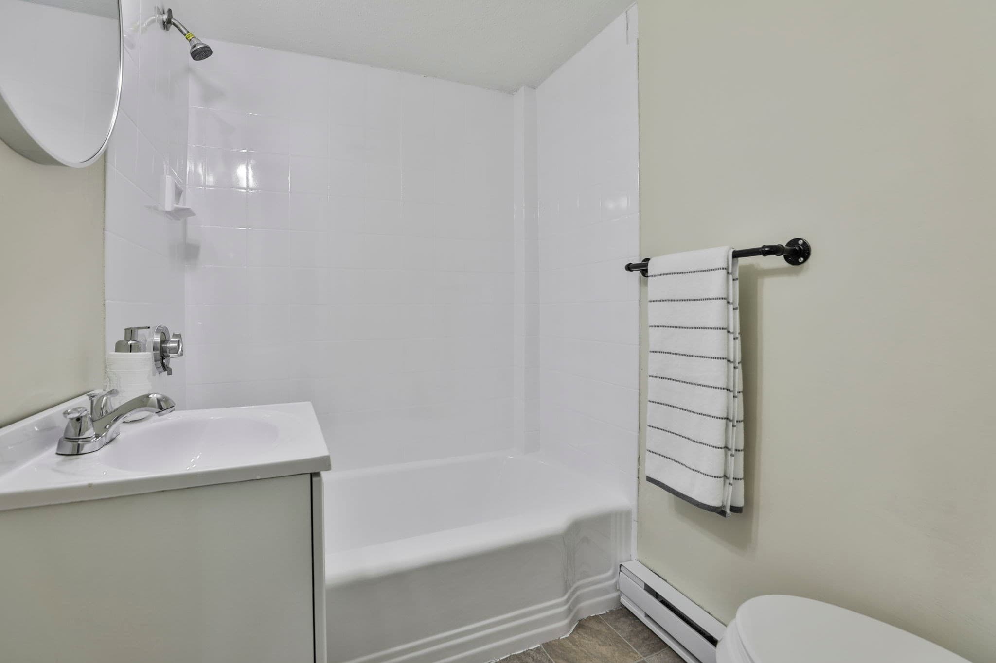 2 Family - 2 Units Up/Down at 54 Green Street, Malden MA 02148, Malden, photo 17 of 39