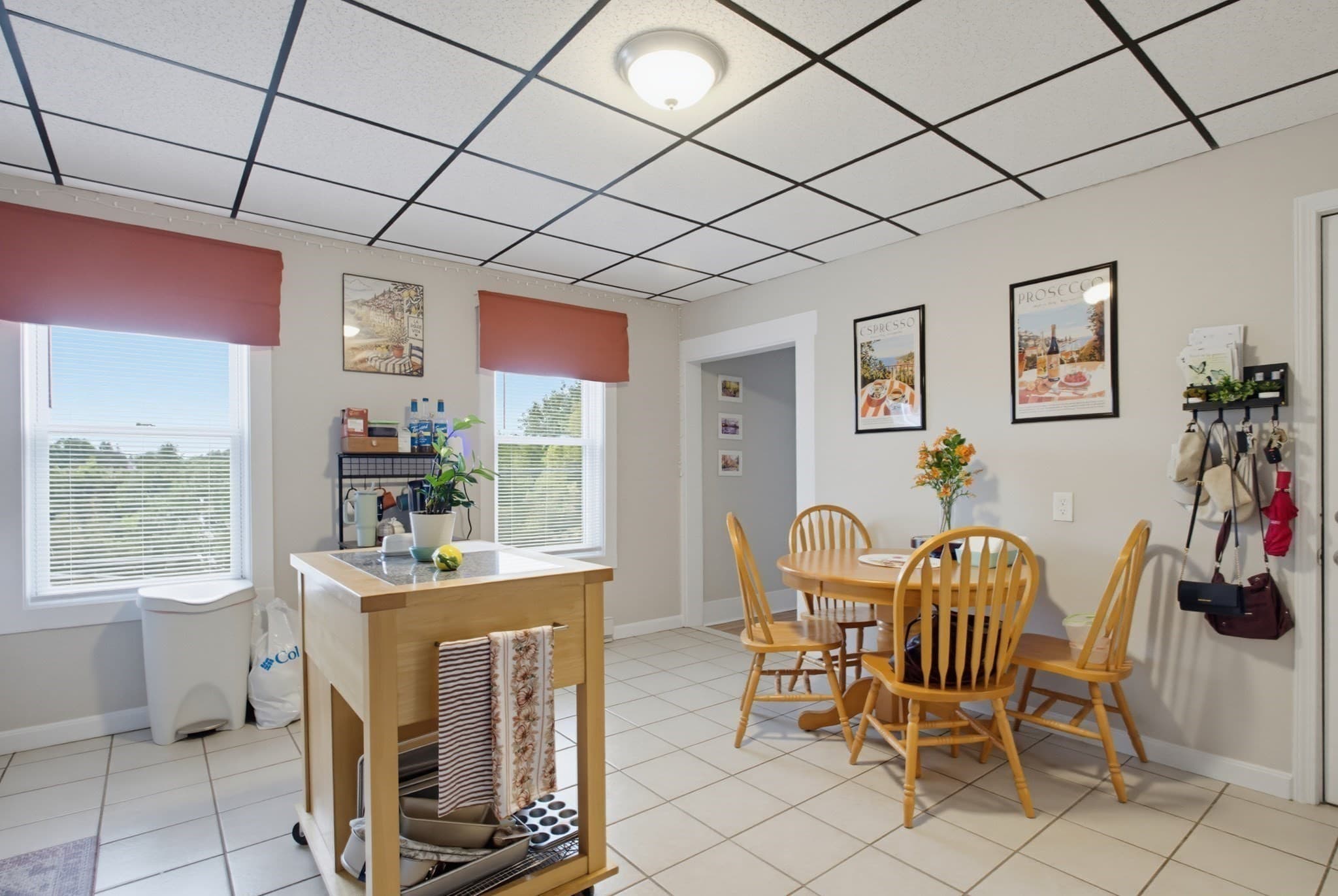 4 Family at 147- 1/2 Oak St, Clinton MA 01510, Clinton, photo 17 of 42