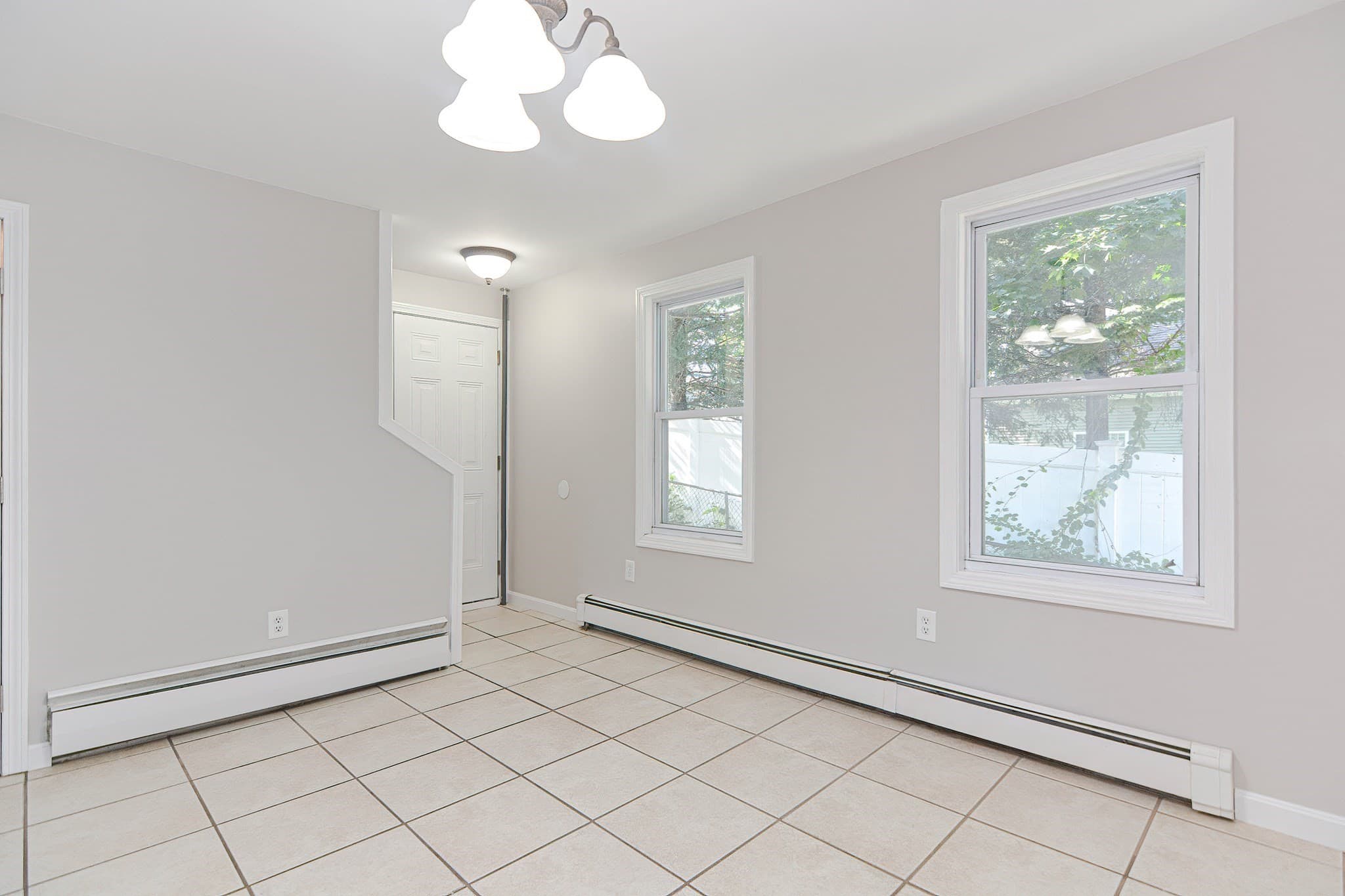 4 Family at 147- 1/2 Oak St, Clinton MA 01510, Clinton, photo 7 of 42