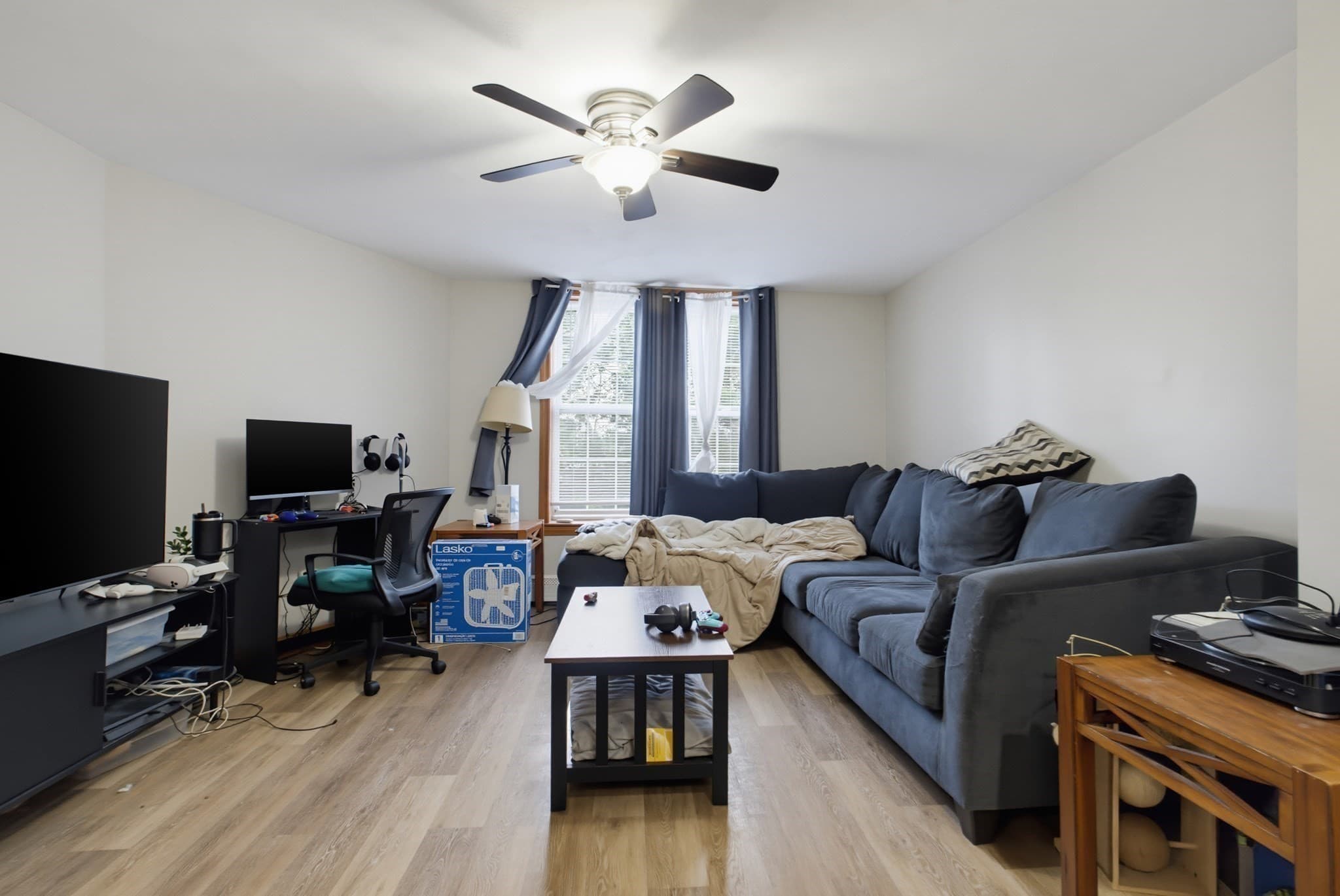 4 Family at 147- 1/2 Oak St, Clinton MA 01510, Clinton, photo 32 of 42