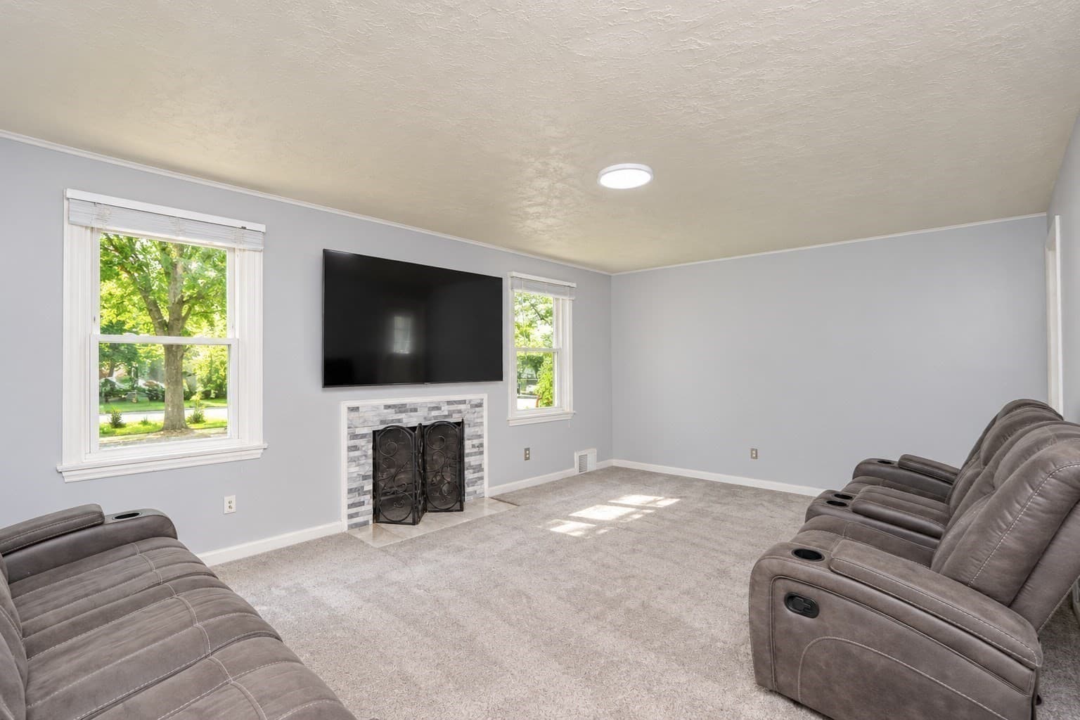 Single Family Residence at 176 Meadow St, Westfield MA 01085, Westfield, photo 12 of 42