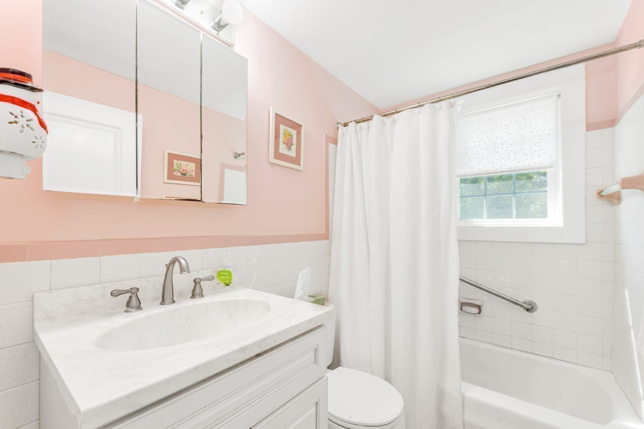 Condominium at 37 Leominster Rd # 37, Dedham MA 02026, Dedham, photo 18 of 28