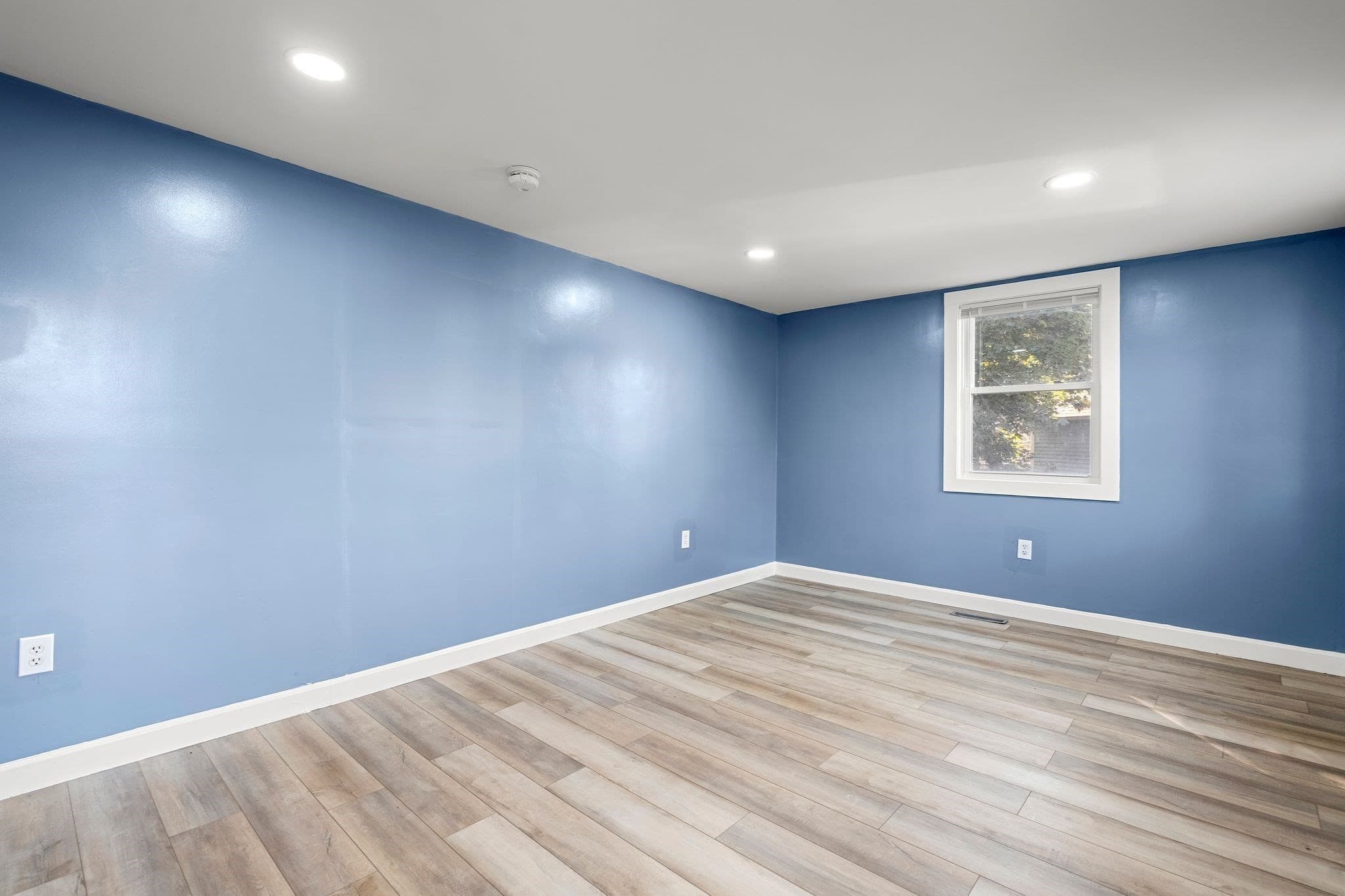 Multi Family at 461 Bridge Street, Weymouth MA 02191, Weymouth, photo 16 of 42