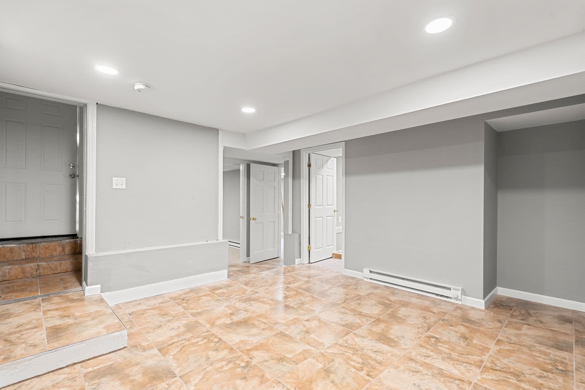 Multi Family at 461 Bridge Street, Weymouth MA 02191, Weymouth, photo 26 of 42