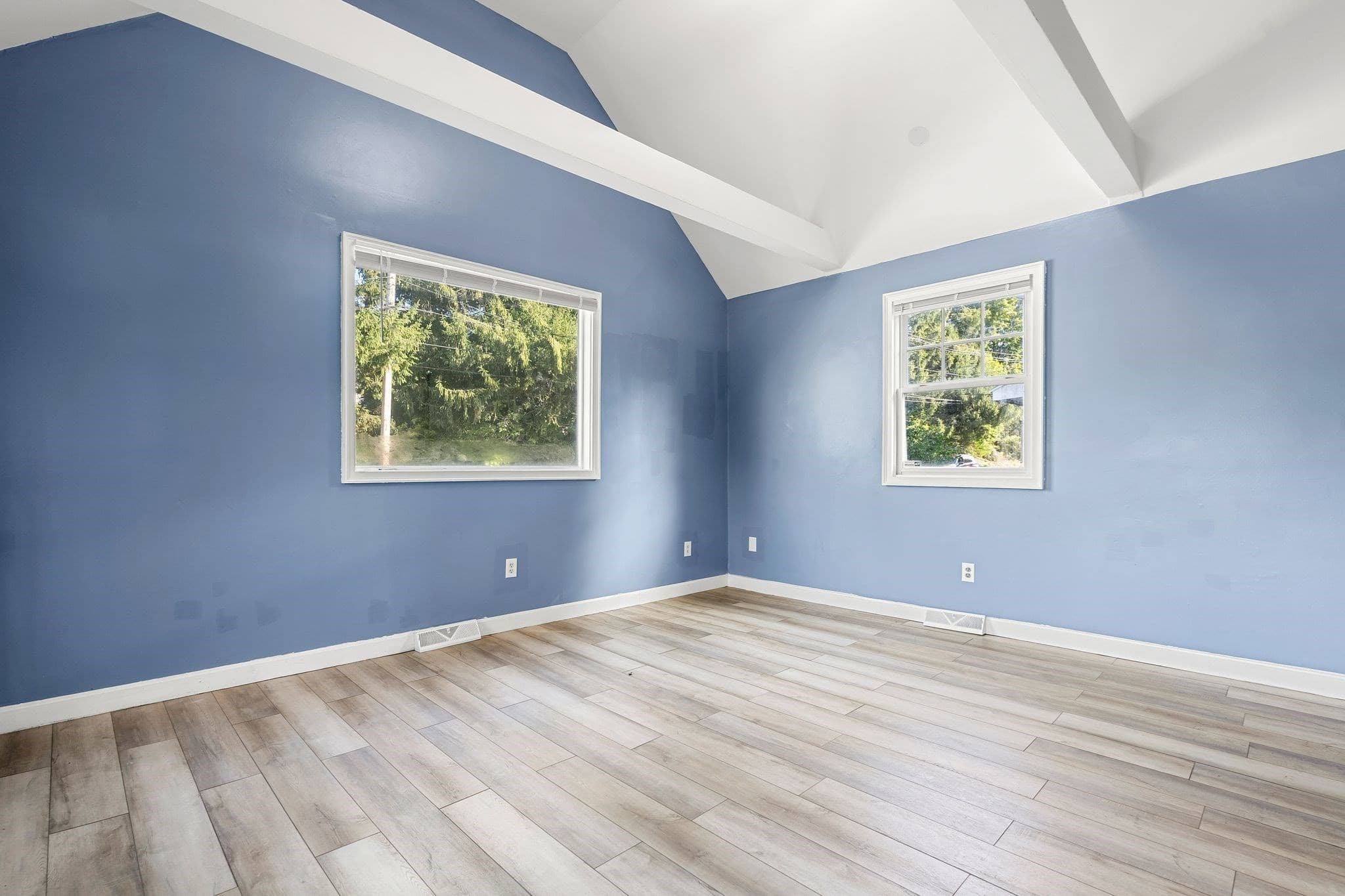 Multi Family at 461 Bridge Street, Weymouth MA 02191, Weymouth, photo 3 of 42