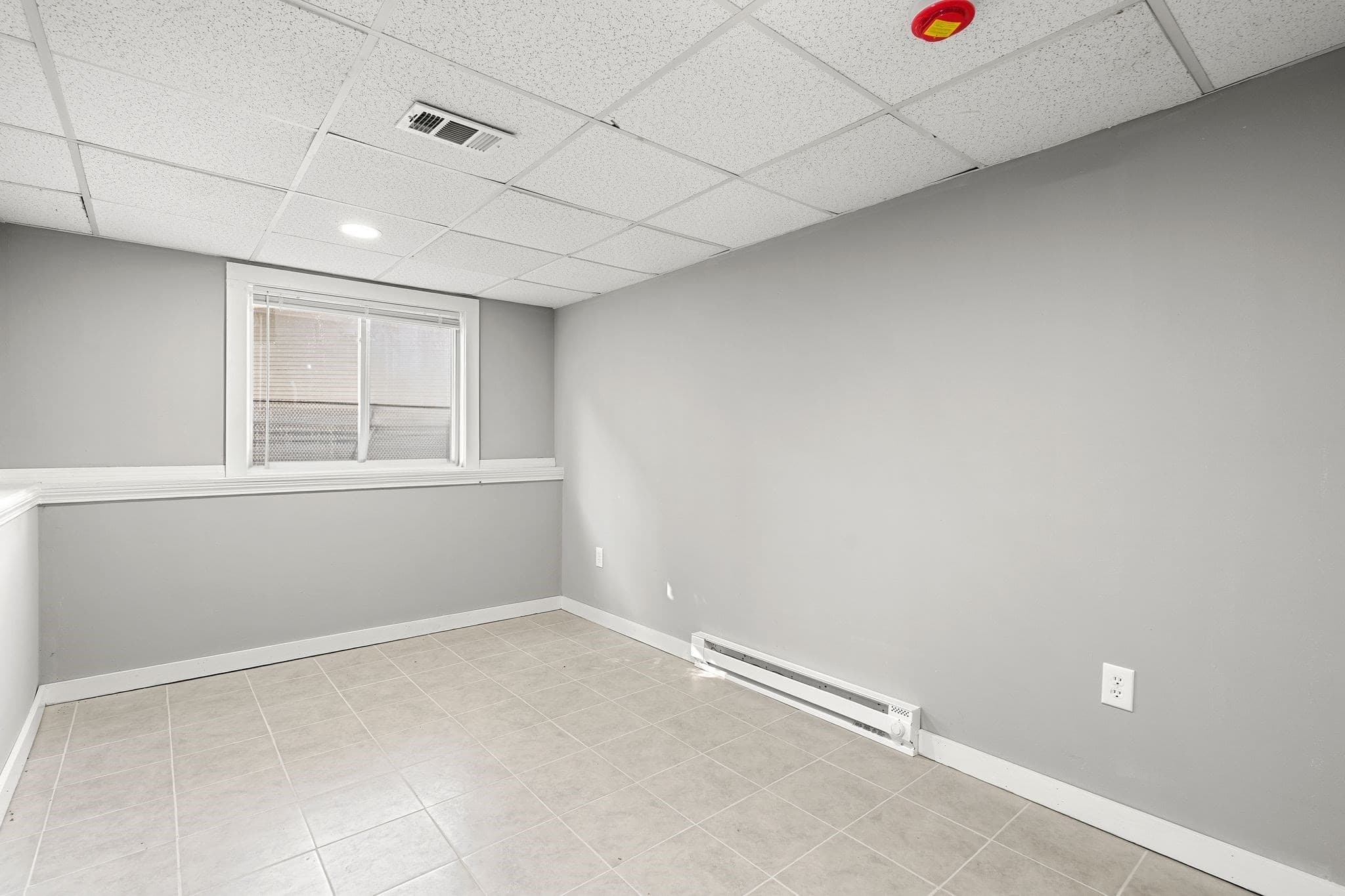 Multi Family at 461 Bridge Street, Weymouth MA 02191, Weymouth, photo 32 of 42