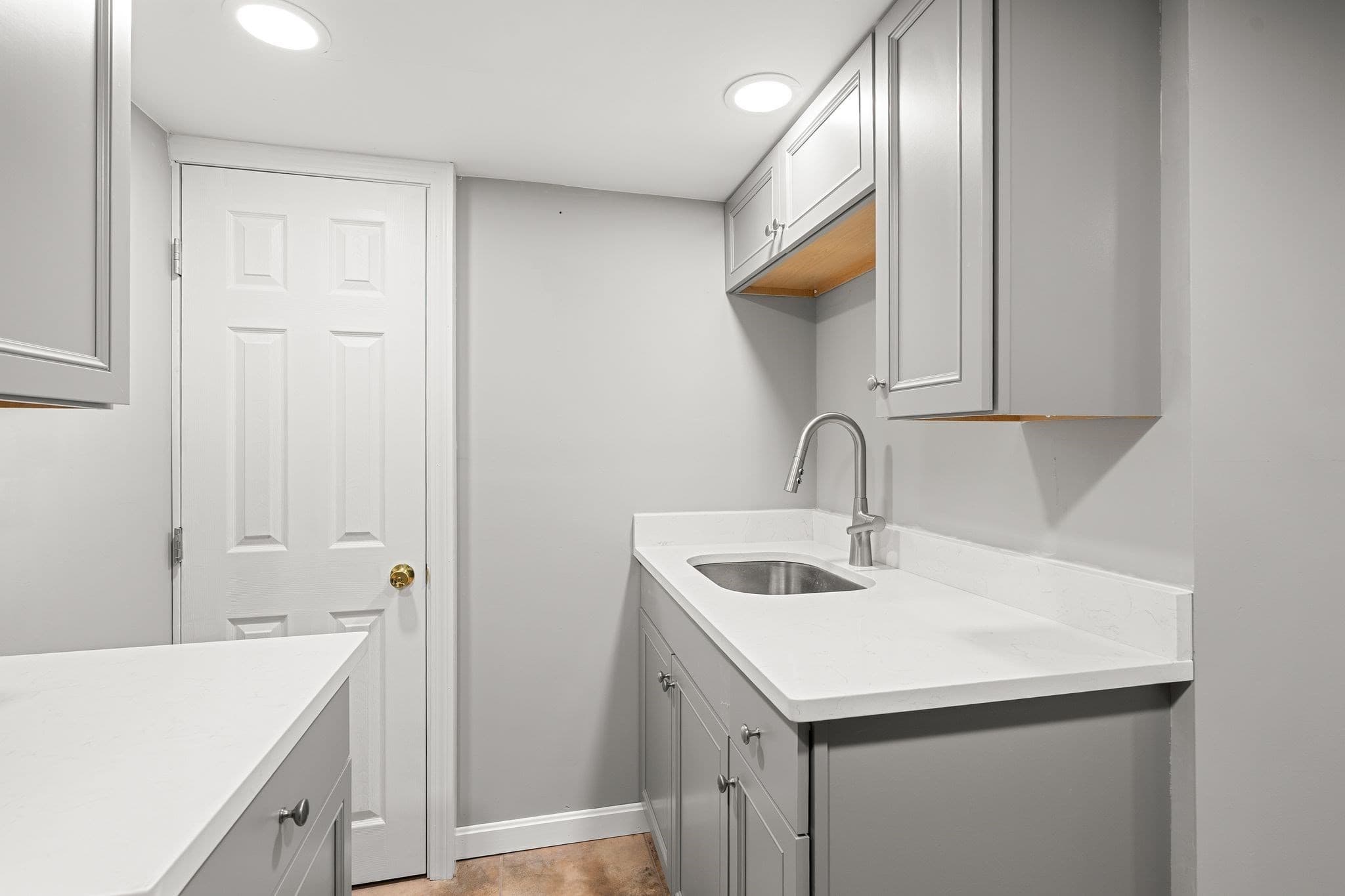 Multi Family at 461 Bridge Street, Weymouth MA 02191, Weymouth, photo 28 of 42