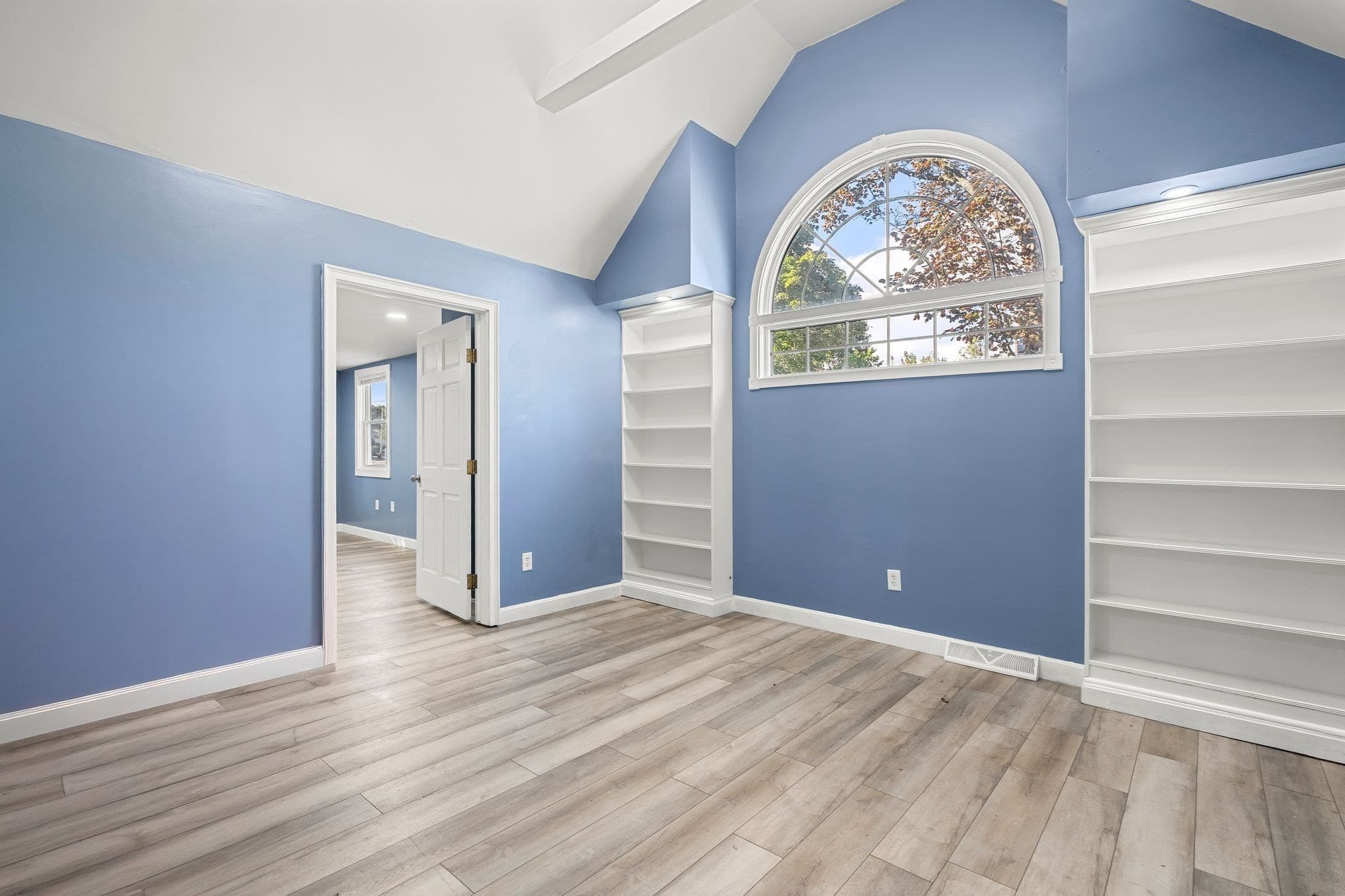 Multi Family at 461 Bridge Street, Weymouth MA 02191, Weymouth, photo 5 of 42