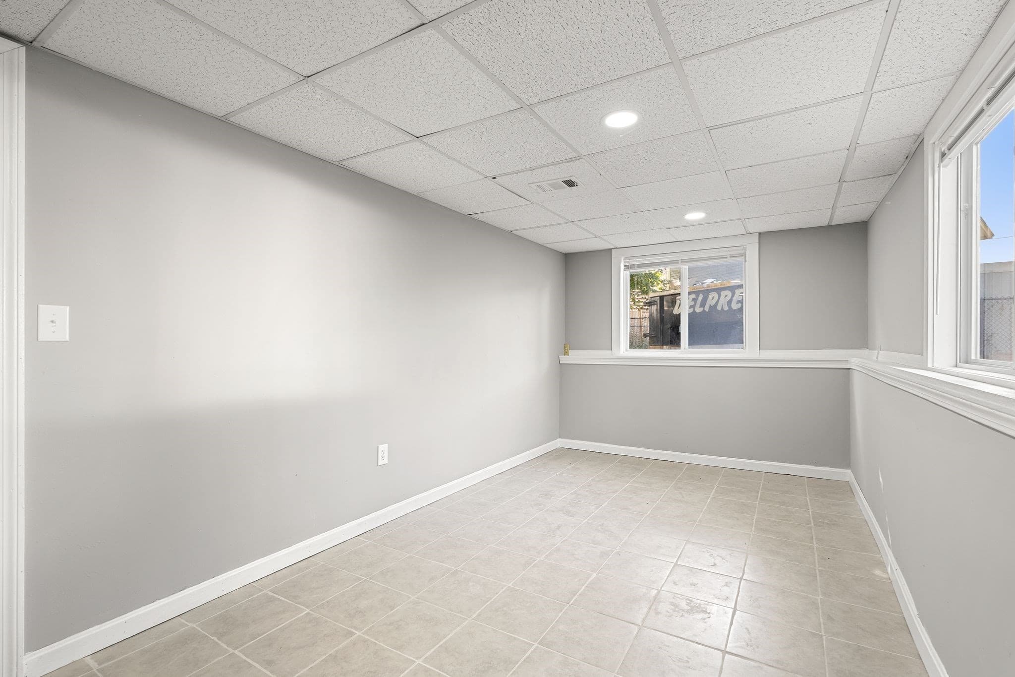 Multi Family at 461 Bridge Street, Weymouth MA 02191, Weymouth, photo 34 of 42