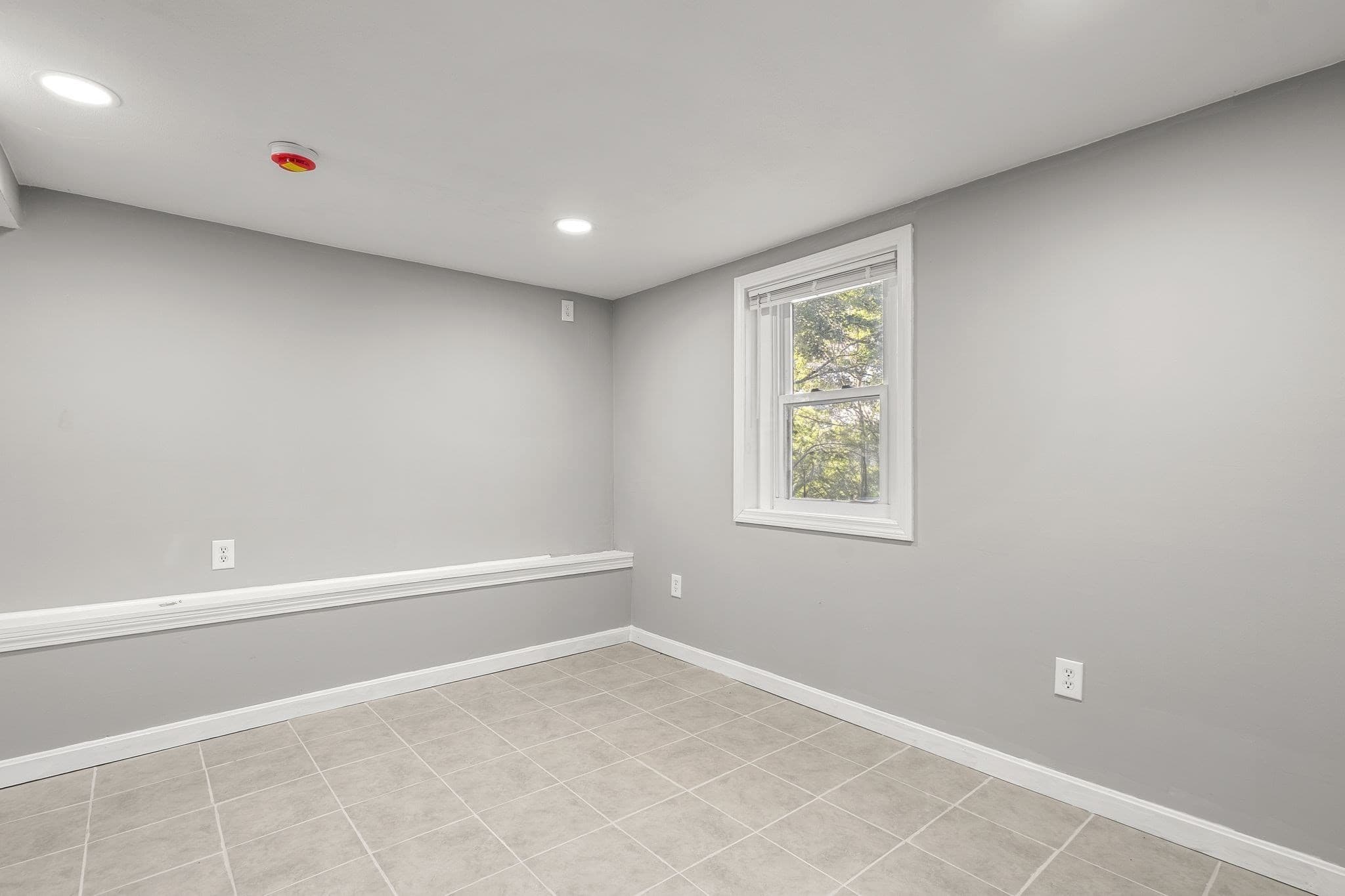 Multi Family at 461 Bridge Street, Weymouth MA 02191, Weymouth, photo 37 of 42