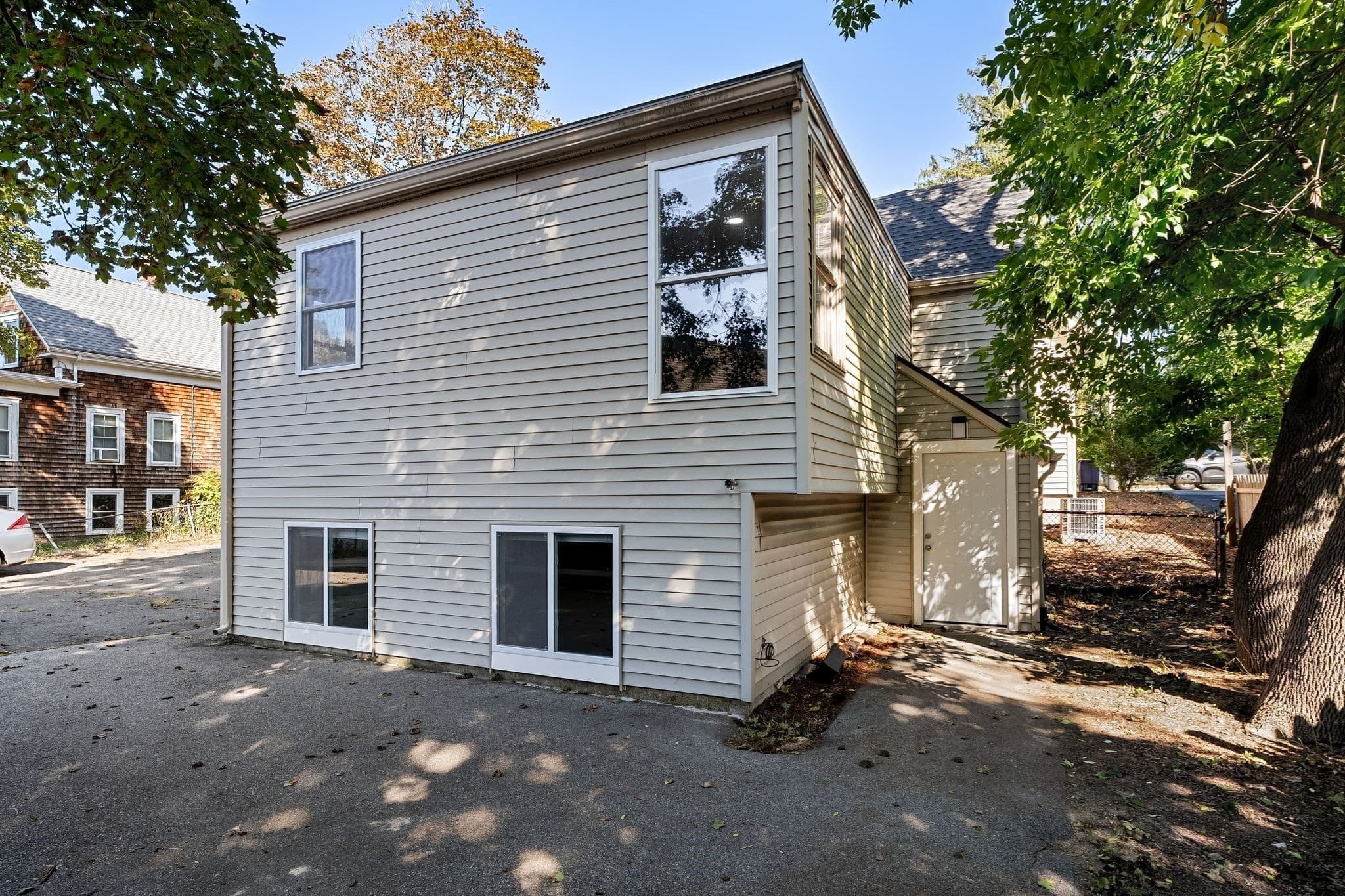 Multi Family at 461 Bridge Street, Weymouth MA 02191, Weymouth, photo 39 of 42