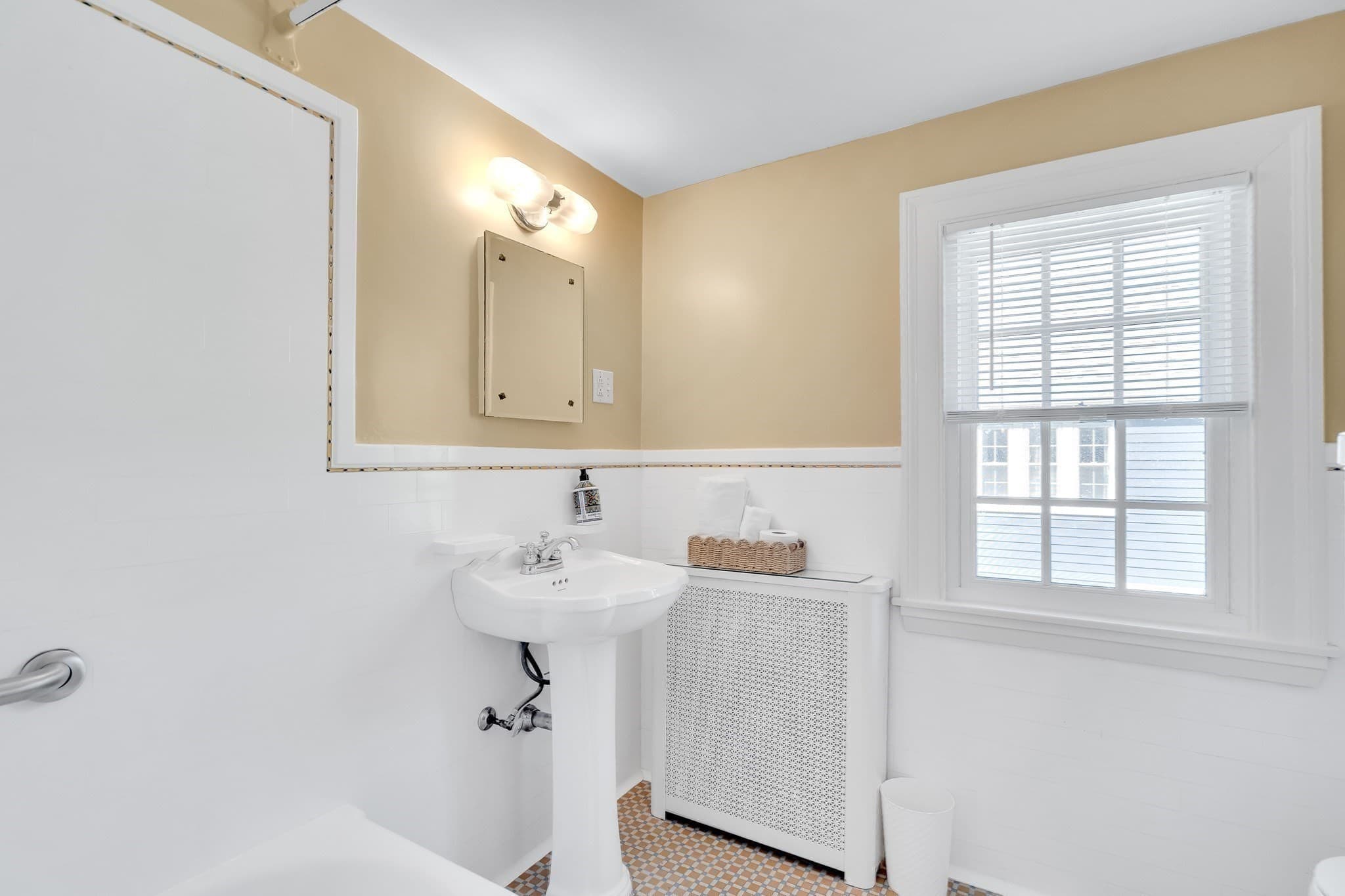 Single Family Residence at 21 Allen Ave, Newton MA 02468, Newton, photo 16 of 28
