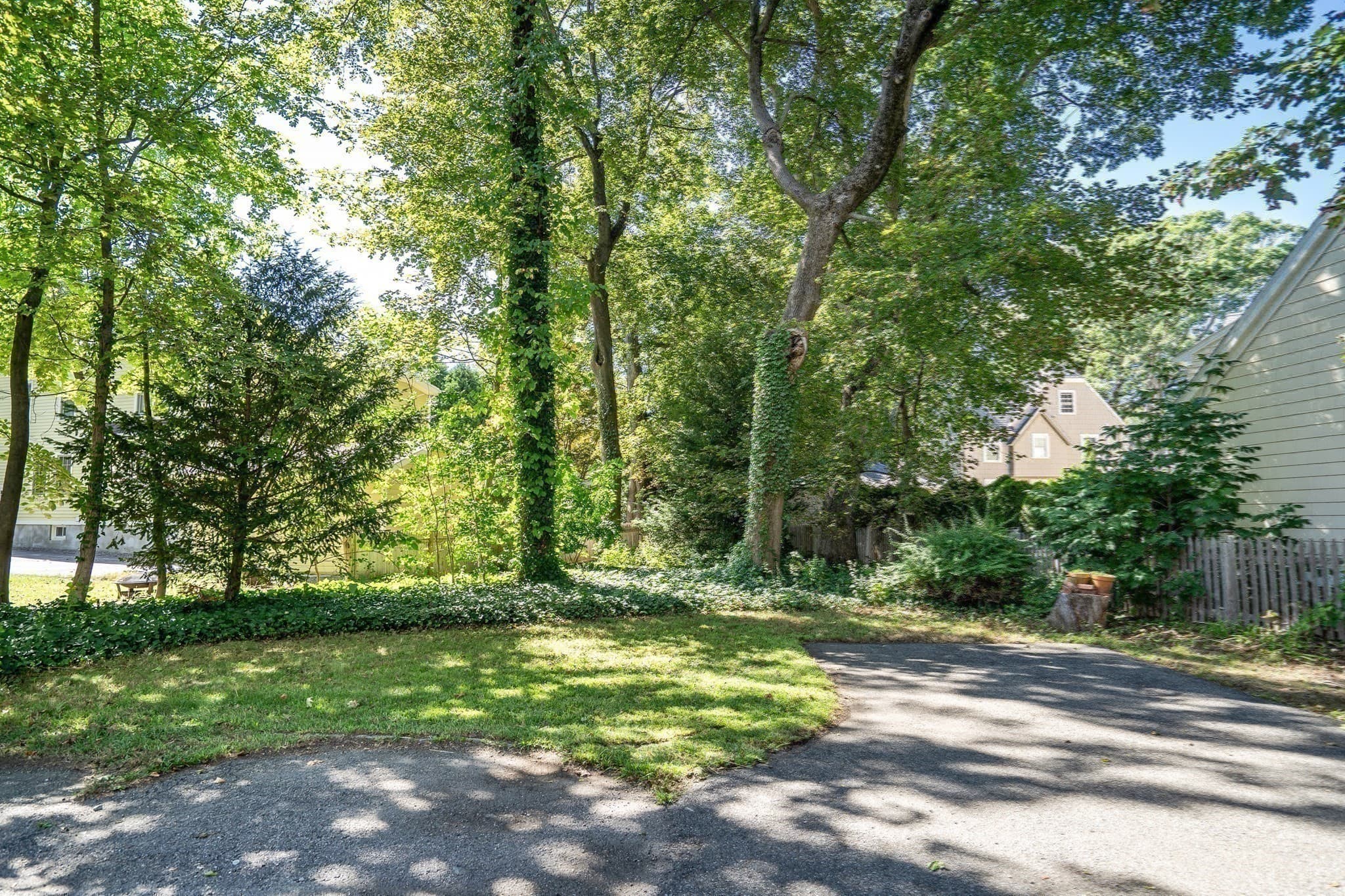 Single Family Residence at 21 Allen Ave, Newton MA 02468, Newton, photo 24 of 28