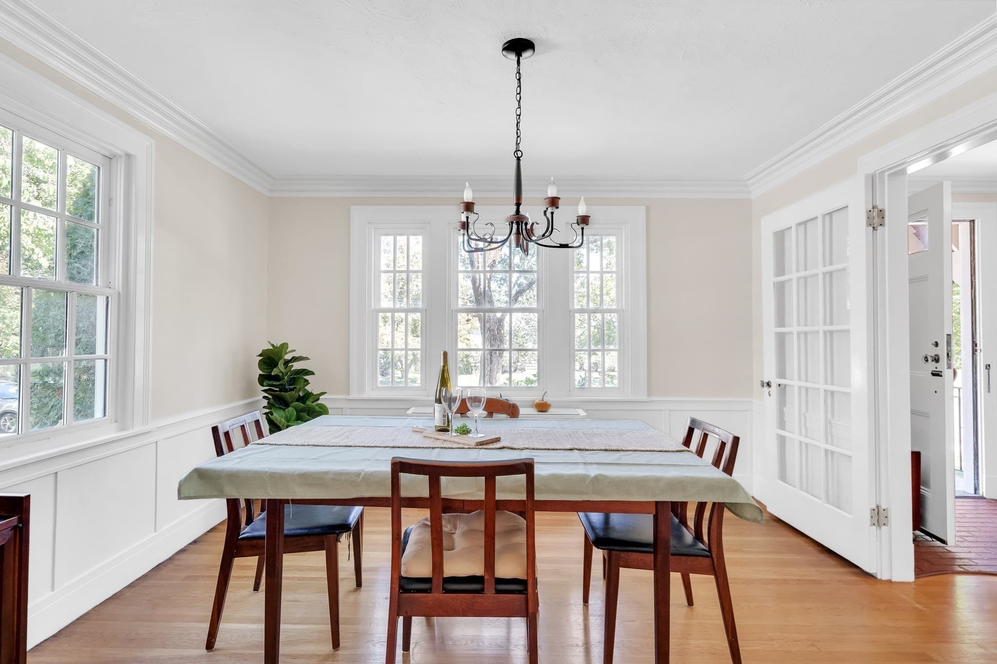 Single Family Residence at 21 Allen Ave, Newton MA 02468, Newton, photo 4 of 28